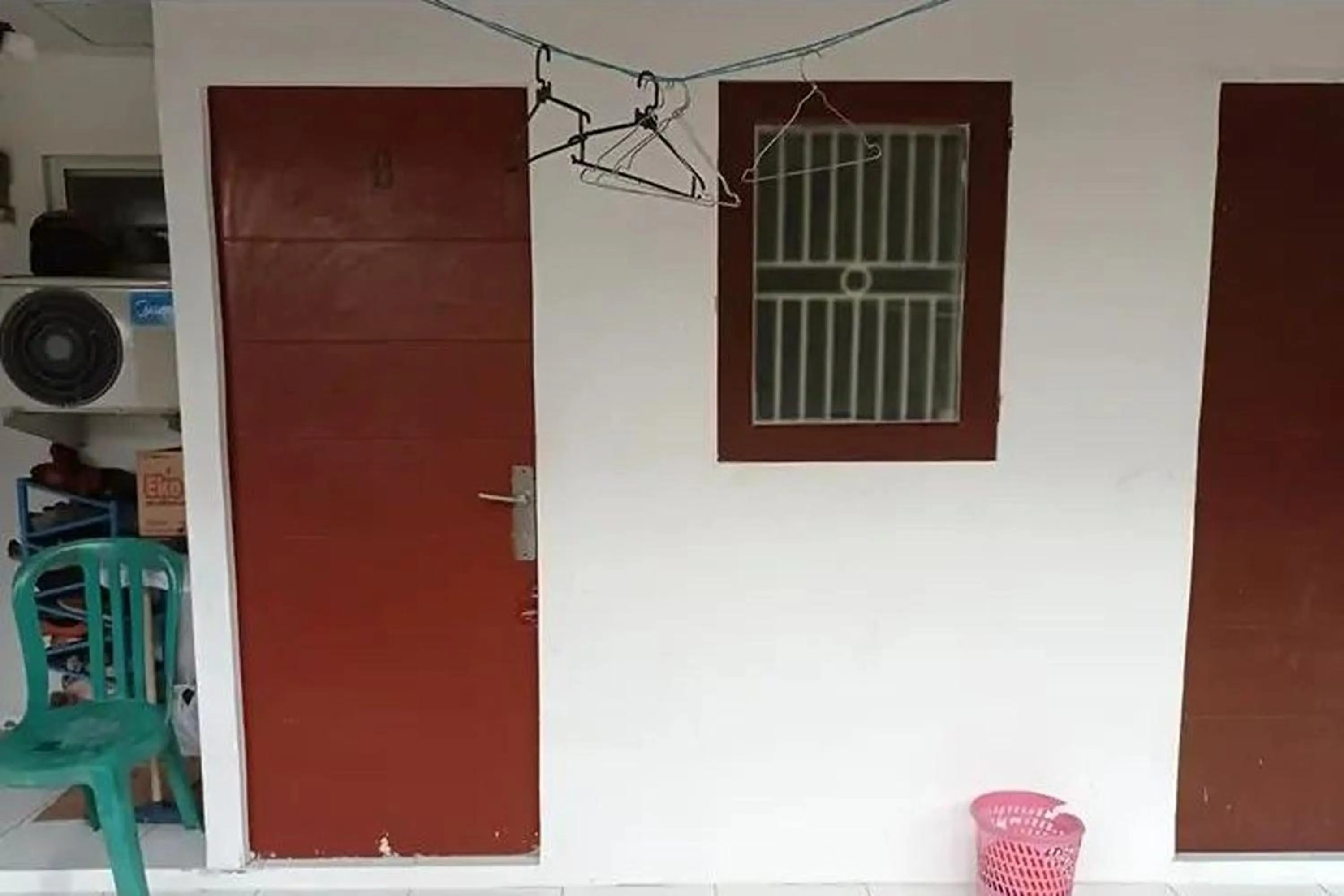 Facade/entrance in Kost 48 Surabaya