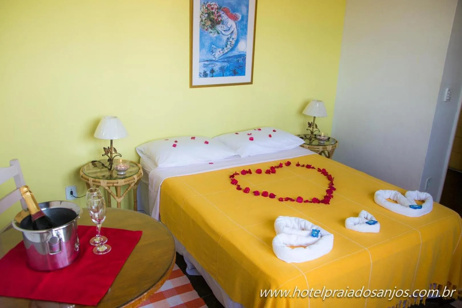 Bed in Pousada Hotel Praia dos Anjos