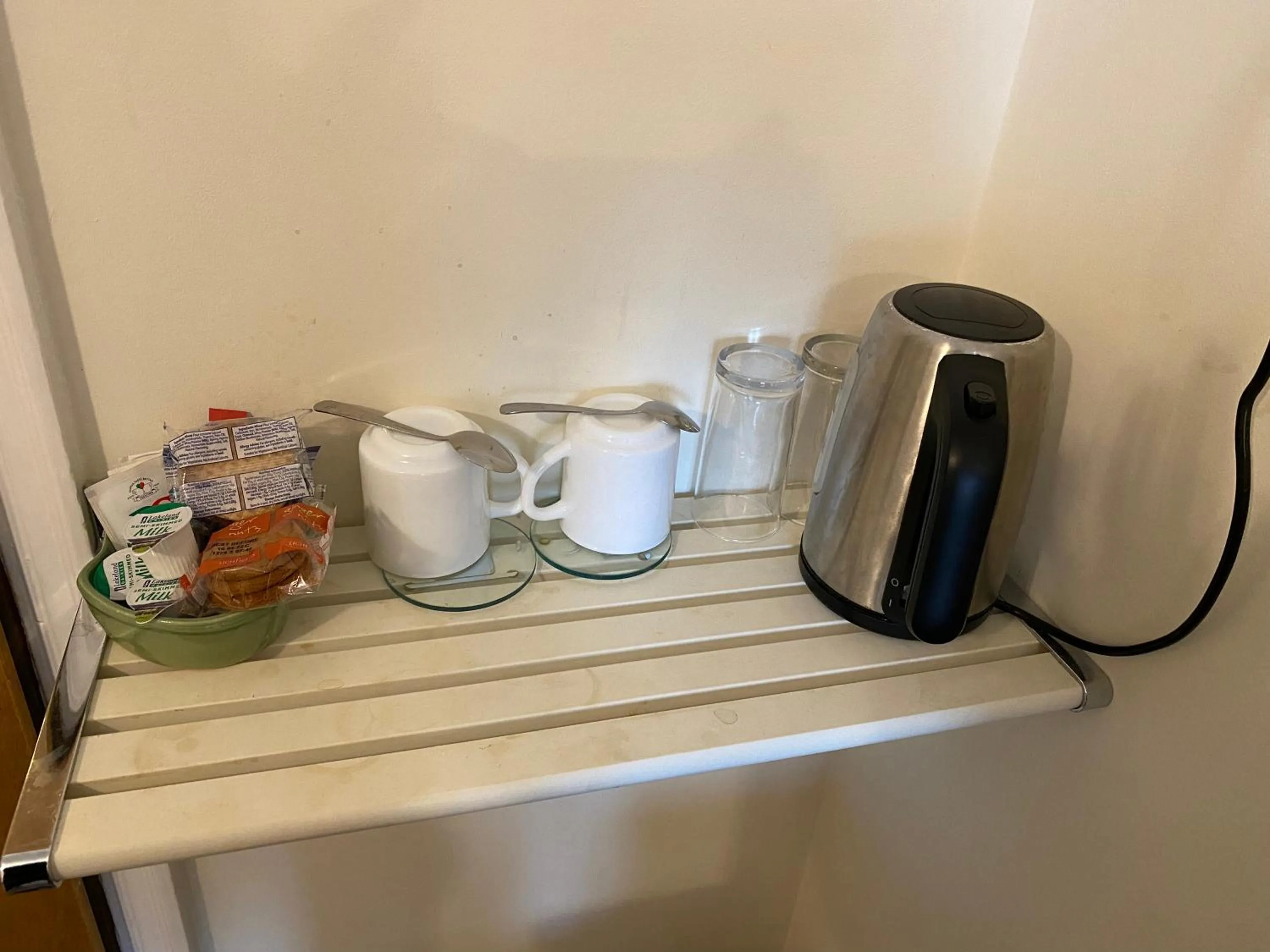 Four Seasons Guest House