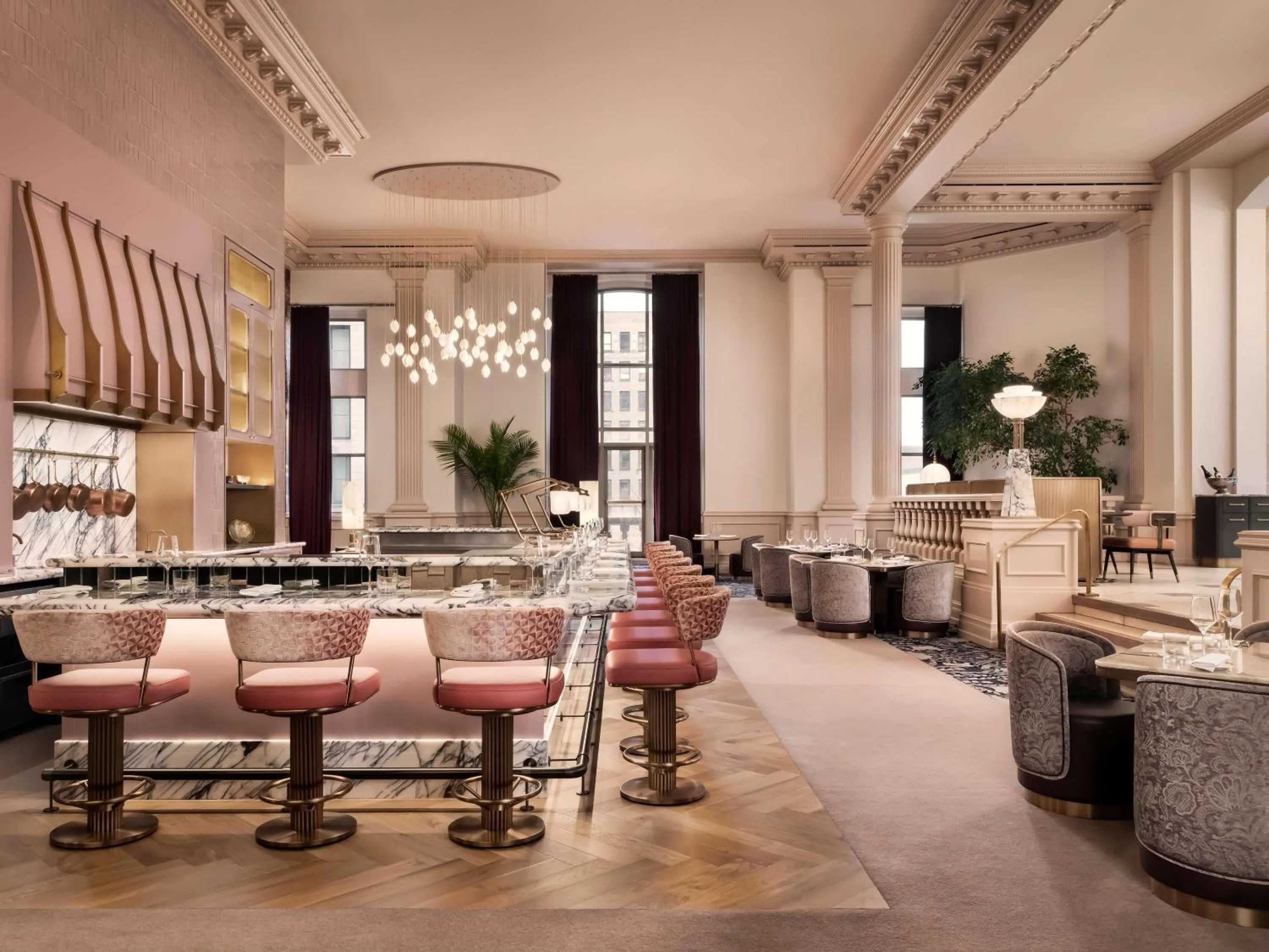 Restaurant/places to eat in Fairmont Chateau Laurier