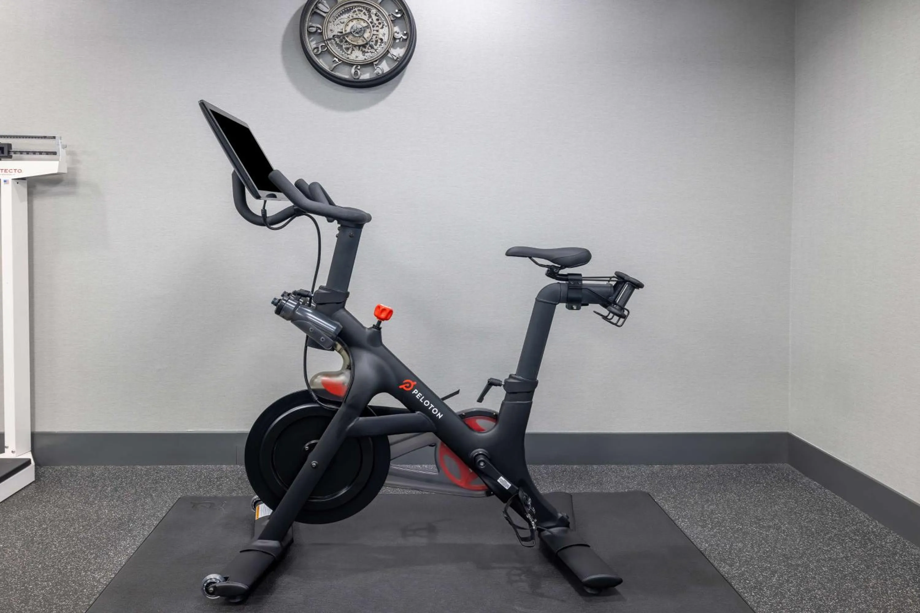 Fitness centre/facilities in Hampton Inn & Suites Brenham