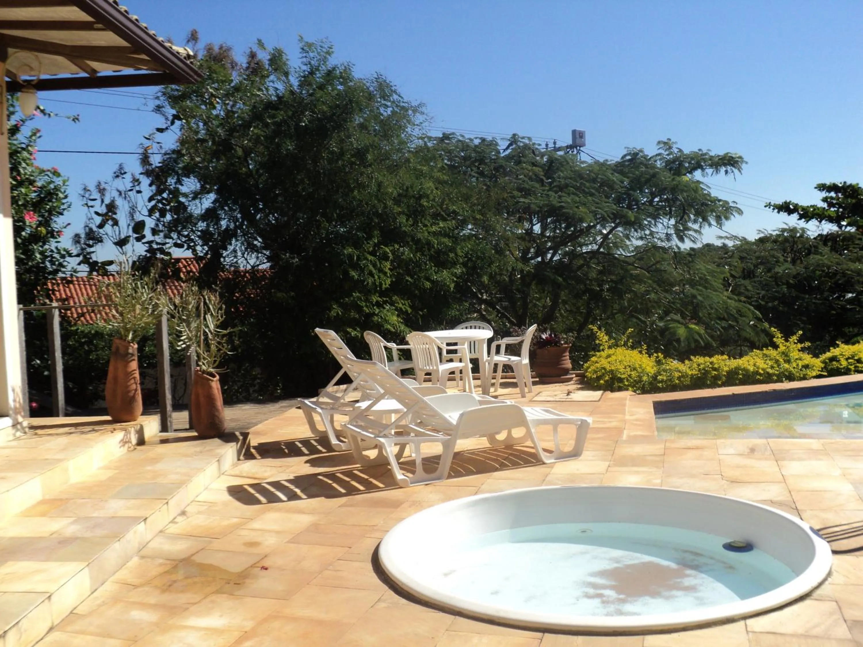 Day in Bon Bini Pousada