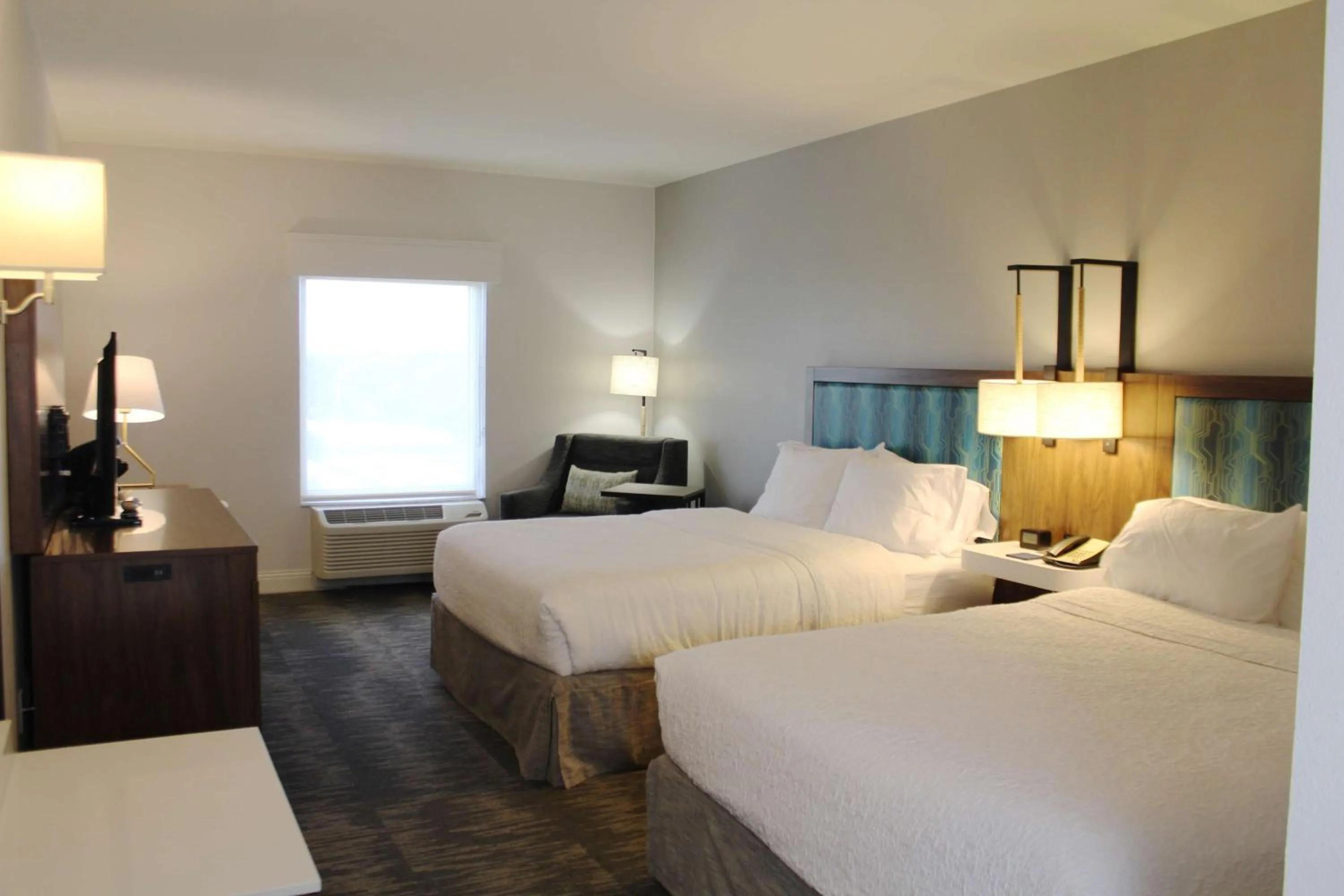 Bedroom, Bed in Hampton Inn & Suites Sarasota / Bradenton - Airport