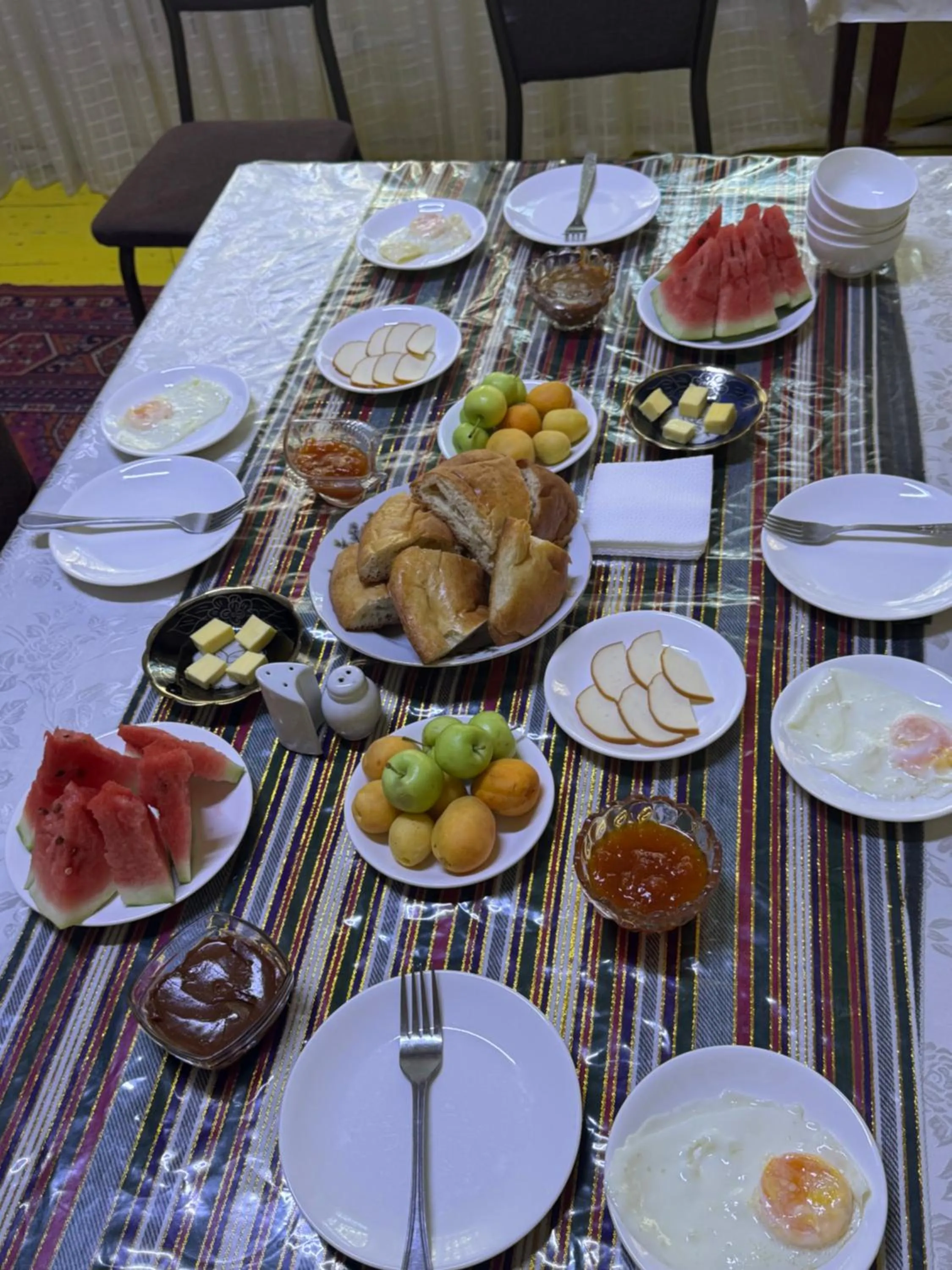Food and drinks in Bukhara house hotel