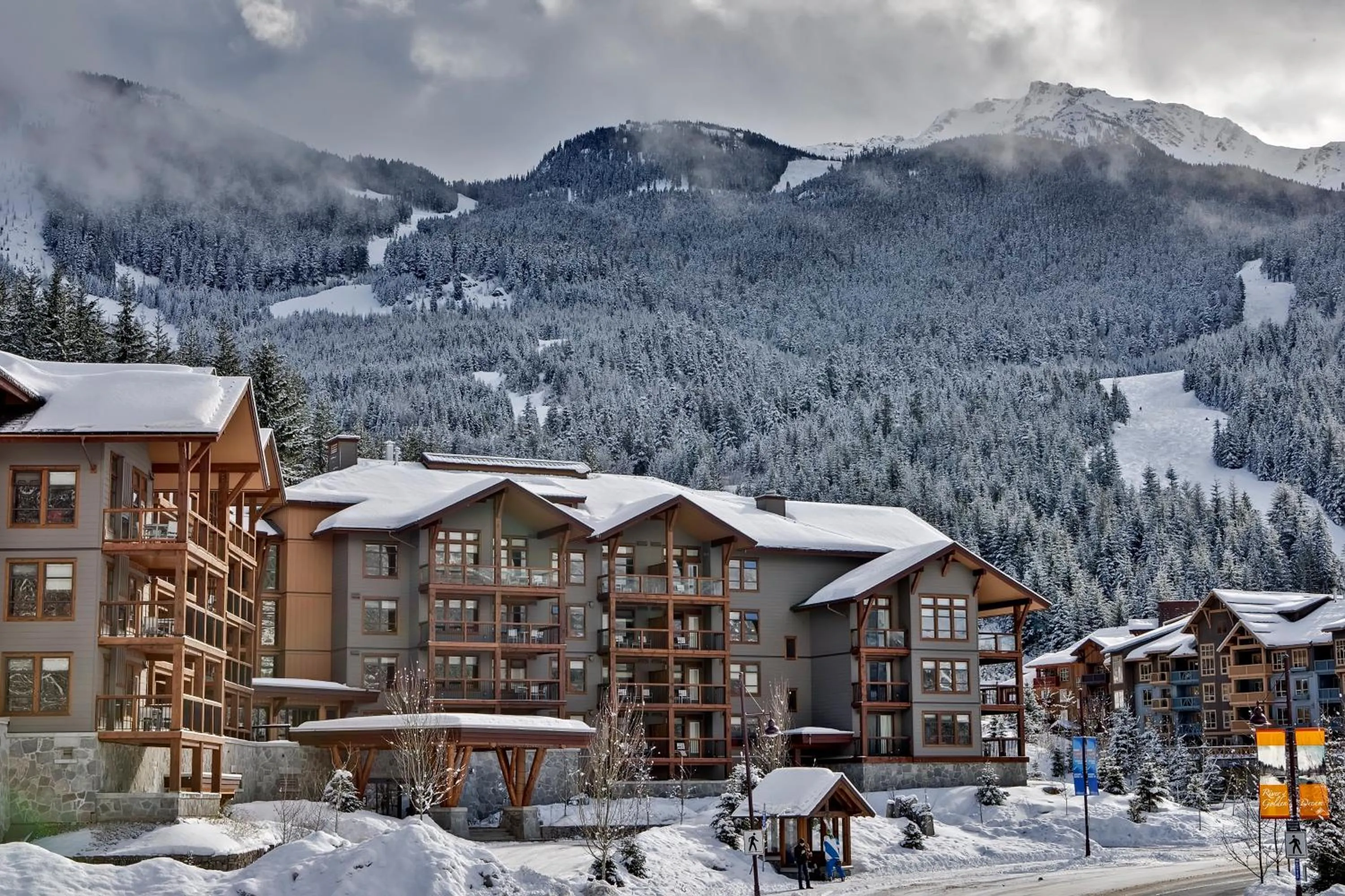 Property building in Evolution Whistler, by Lodging Ovations