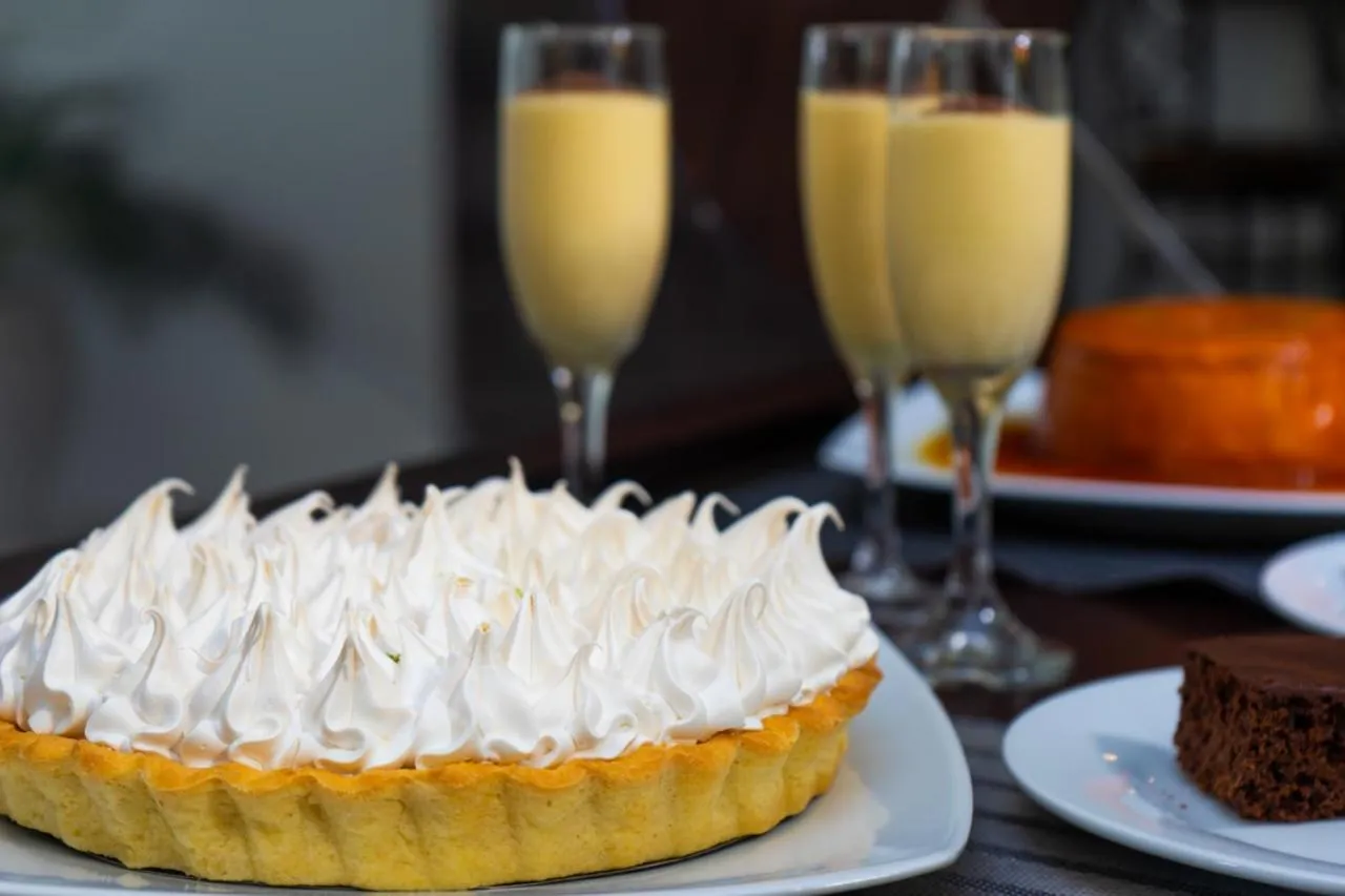 Meals in Hotel Calacoto