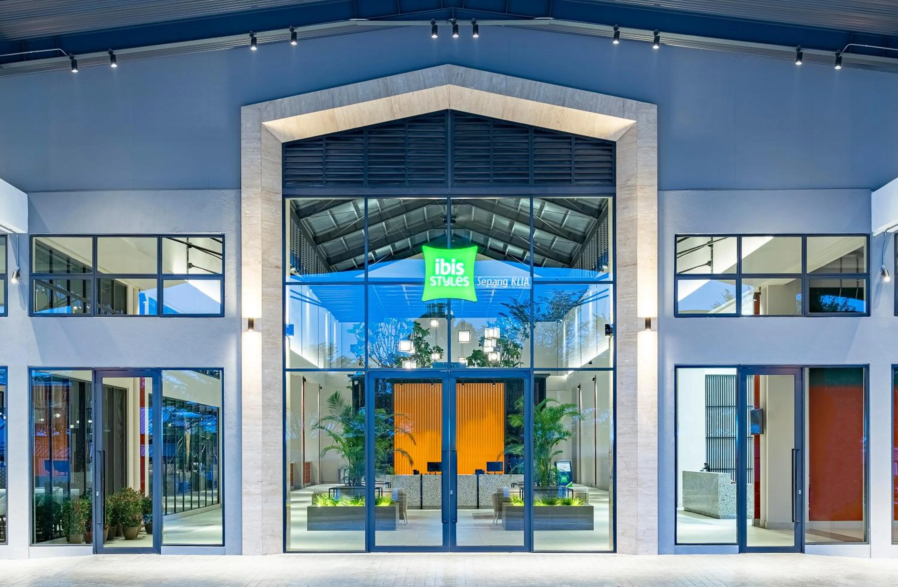 Lobby or reception in ibis Styles Sepang KLIA