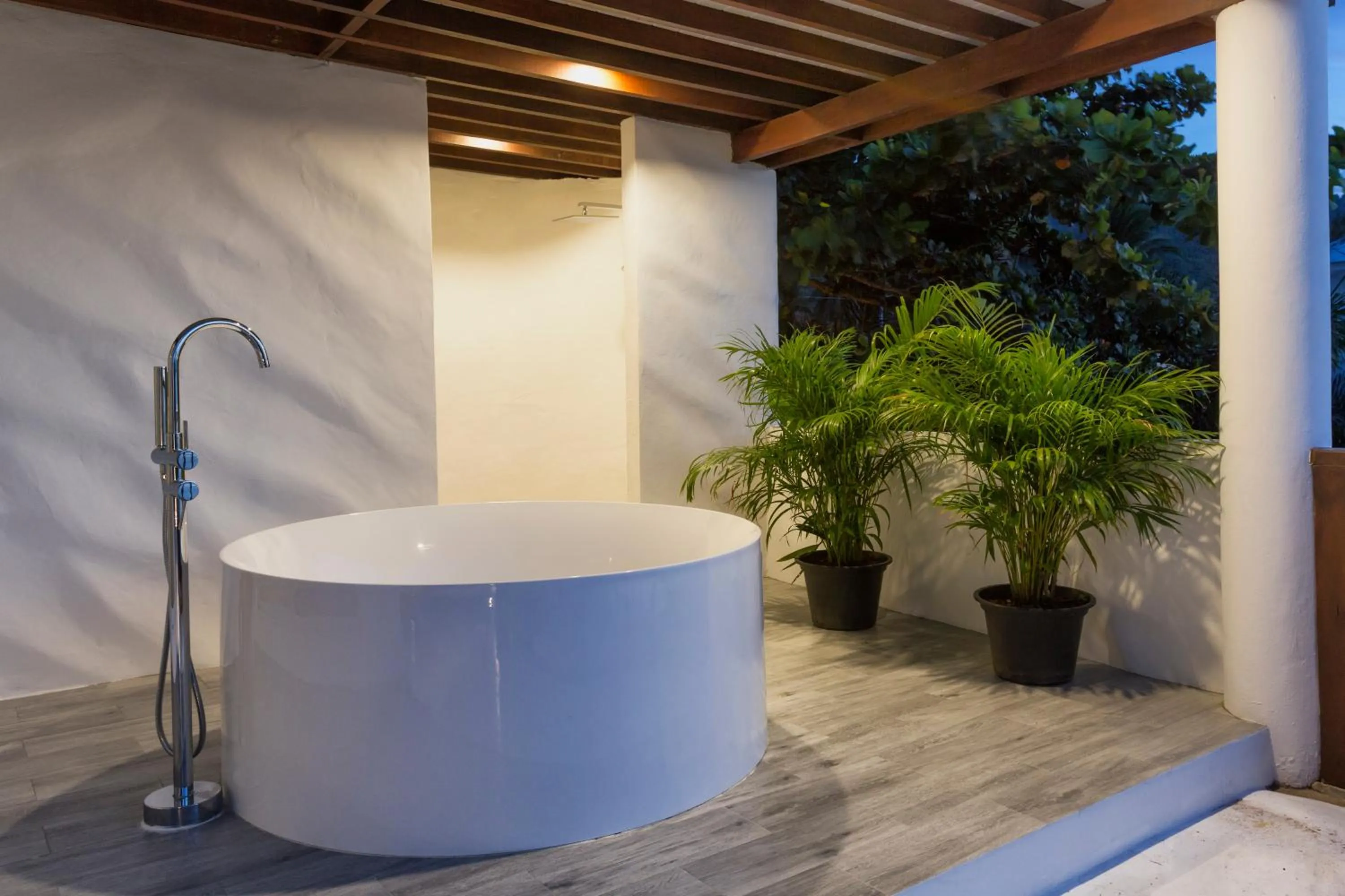 Villa Nalinnadda Petite Hotel & Spa, Adults Only - SHA Extra Plus