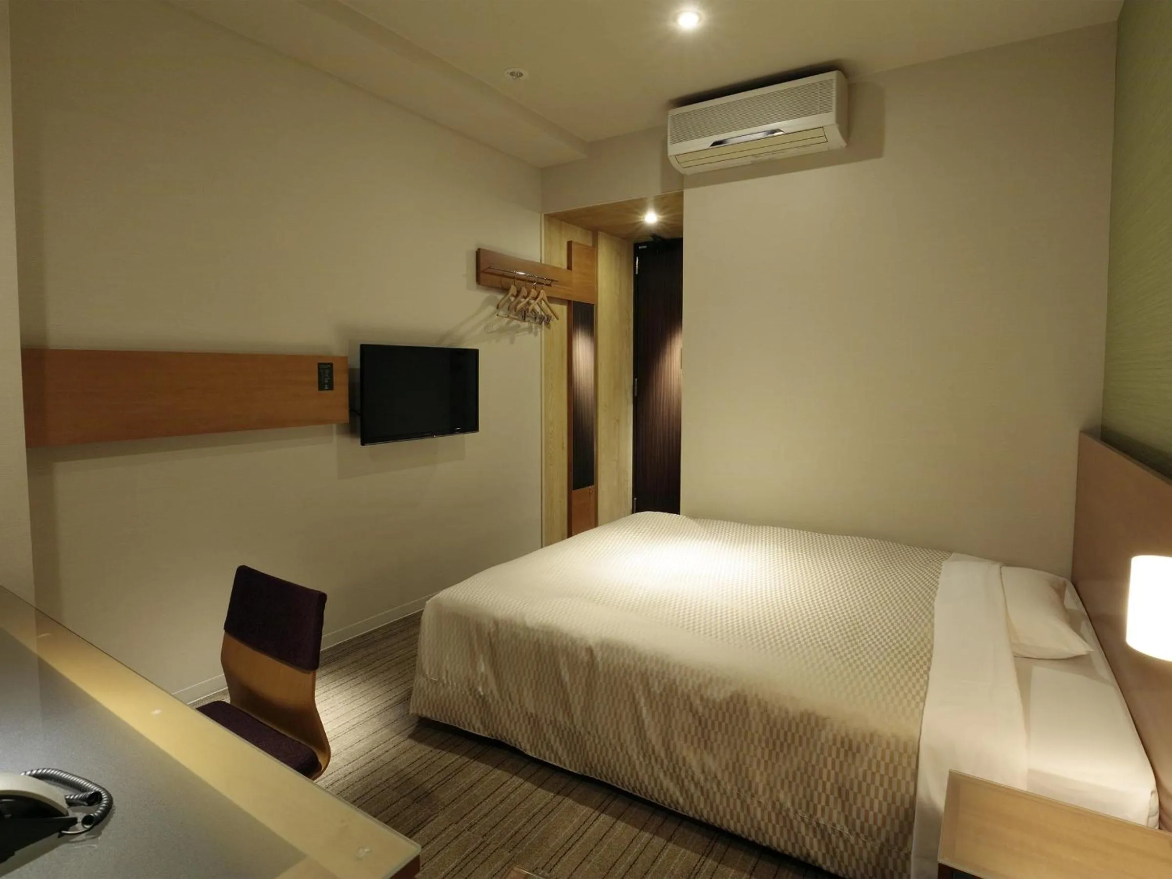 Bed in Candeo Hotels Chino