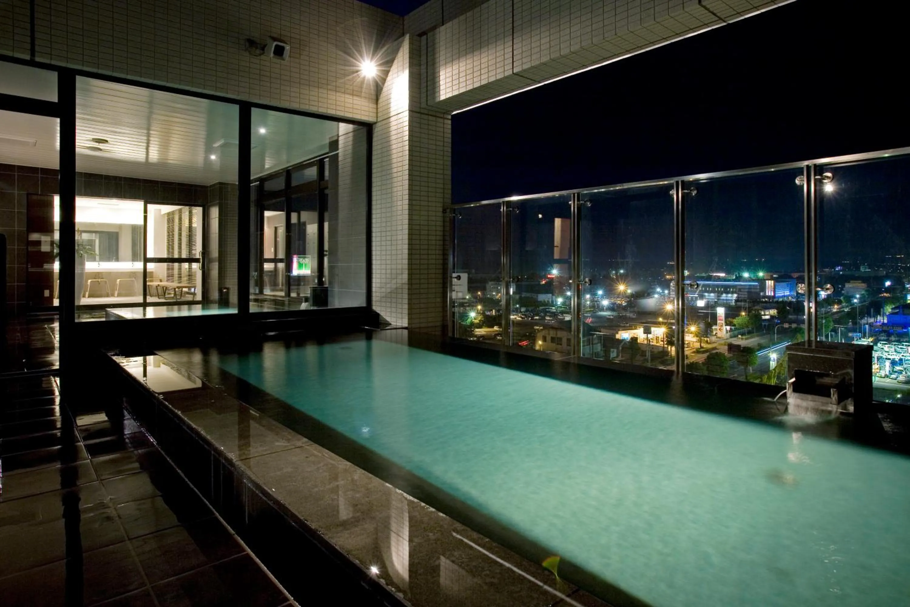Open Air Bath in Candeo Hotels Kikuyo Kumamoto Airport