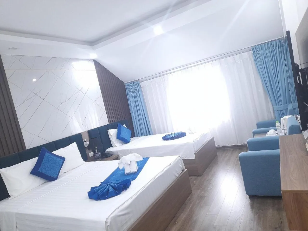 Photo of the whole room, Bed in Aquarius Grand Hotel