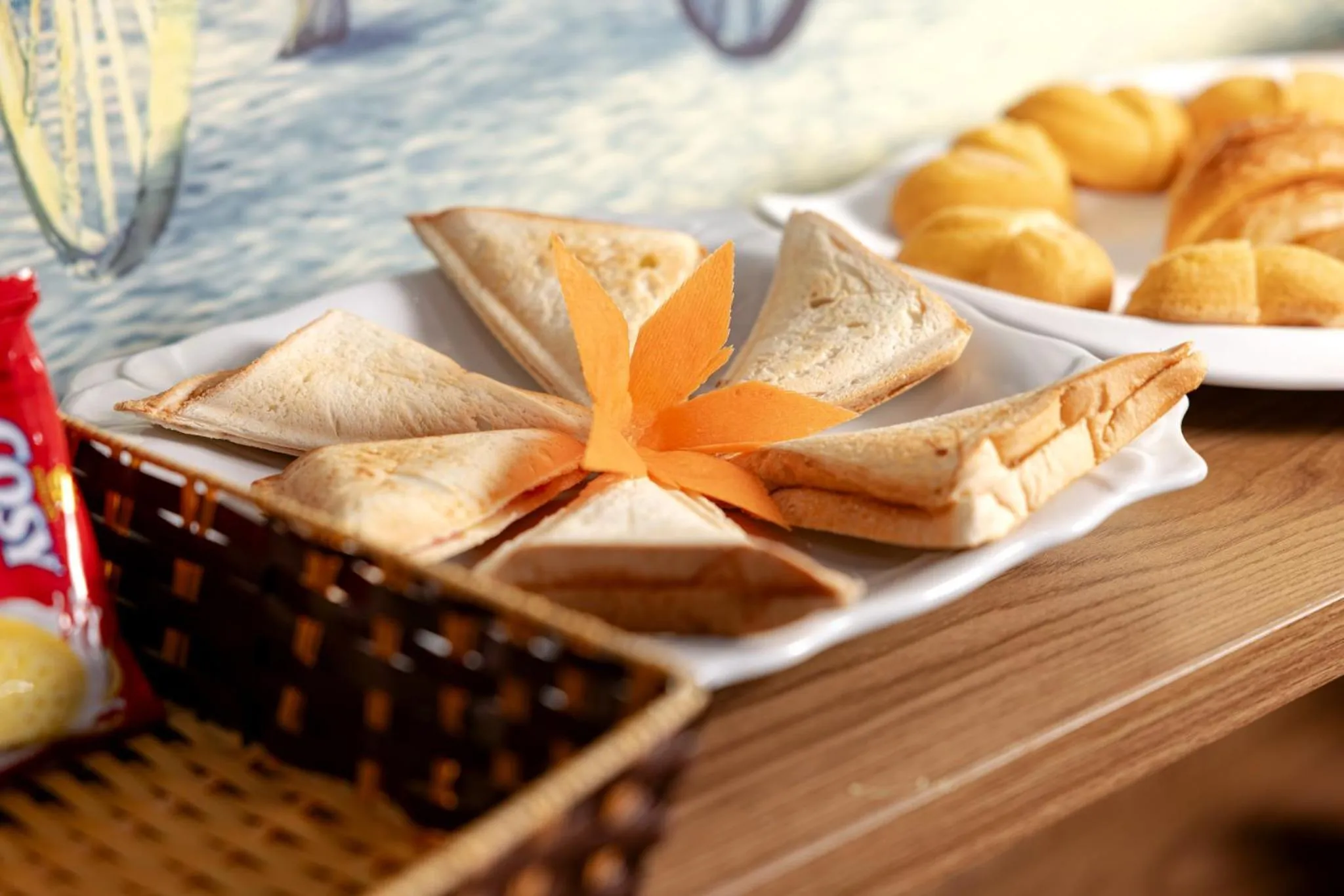 Restaurant/places to eat in Aquarius Grand Hotel