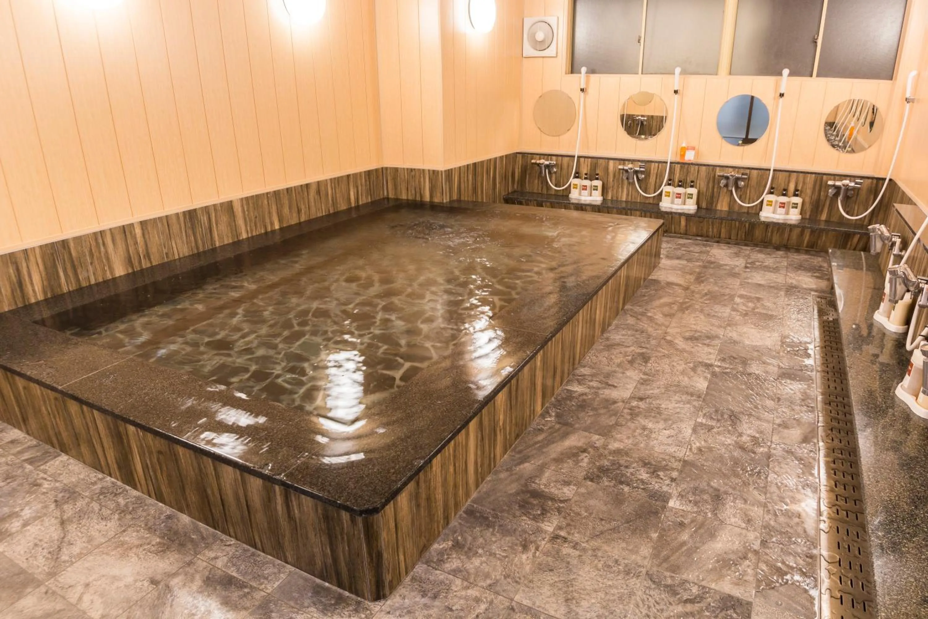 Area and facilities in Ishicho