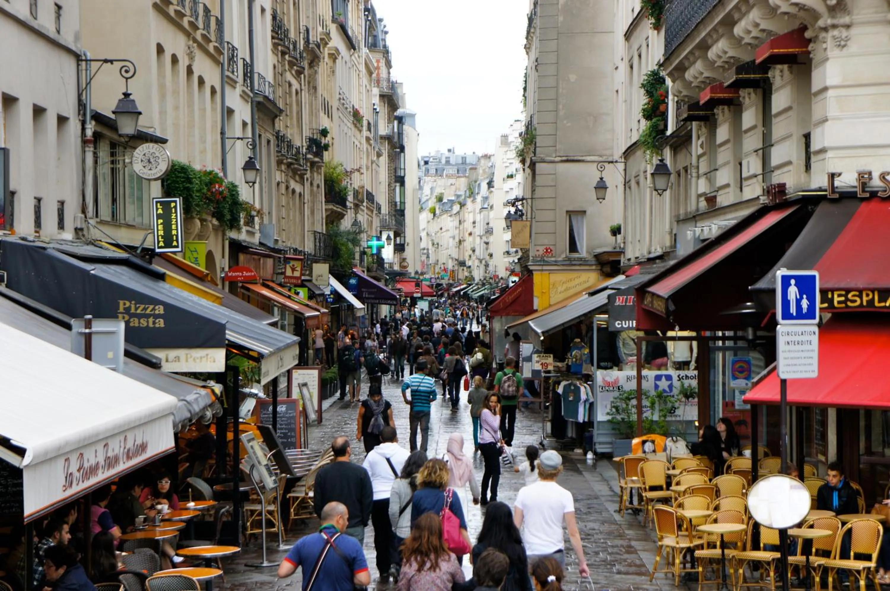 Nearby landmark in Paris City Flat App entier N106 F3