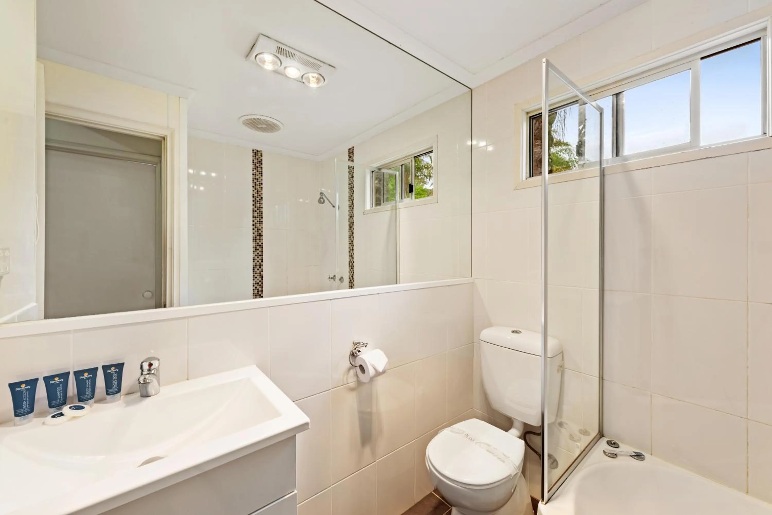 Bathroom in Discovery Parks - Lake Hume, Victoria