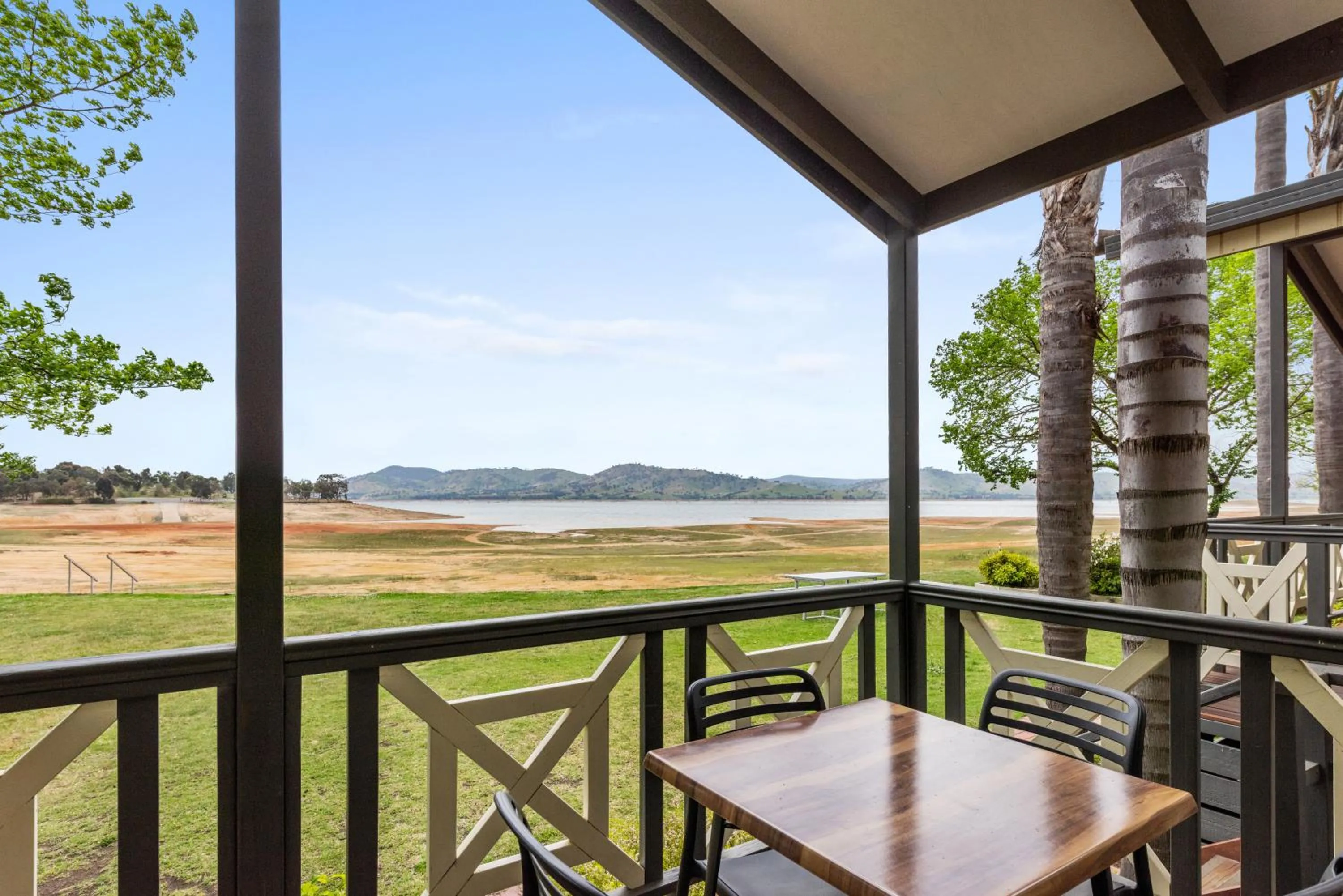 Balcony/Terrace in Discovery Parks - Lake Hume, Victoria