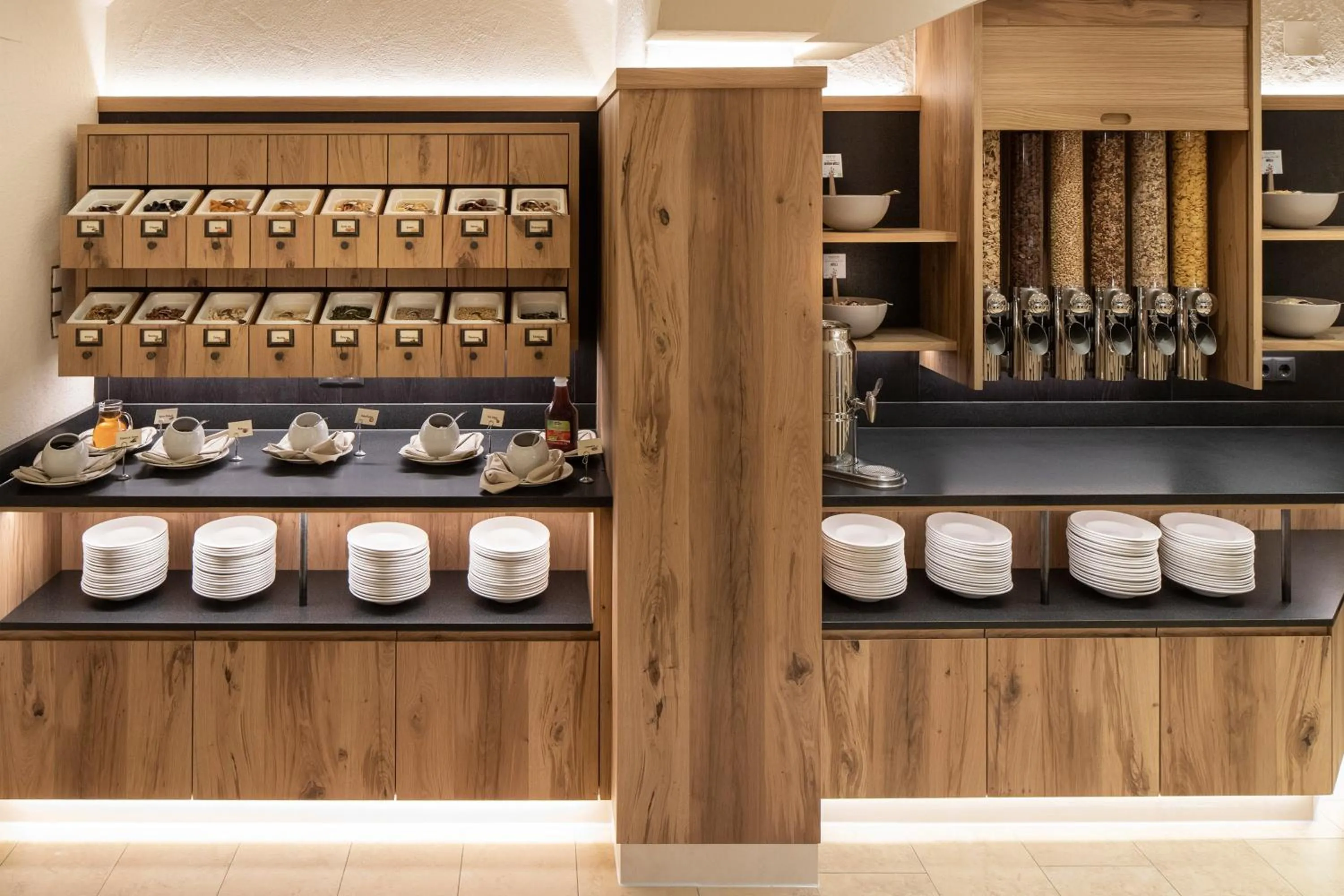 Breakfast in Superior Hotel Post Ischgl