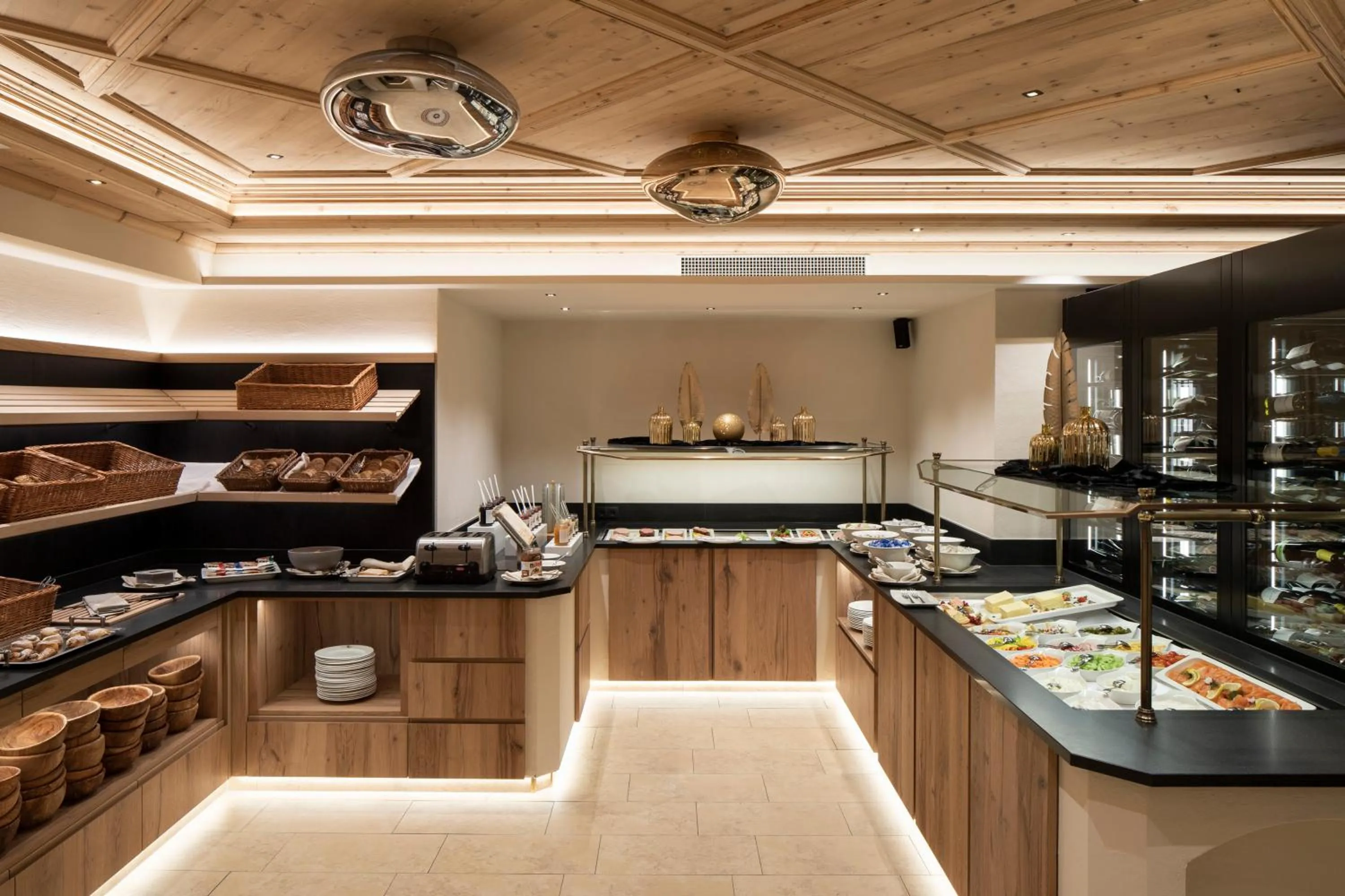 Breakfast in Superior Hotel Post Ischgl