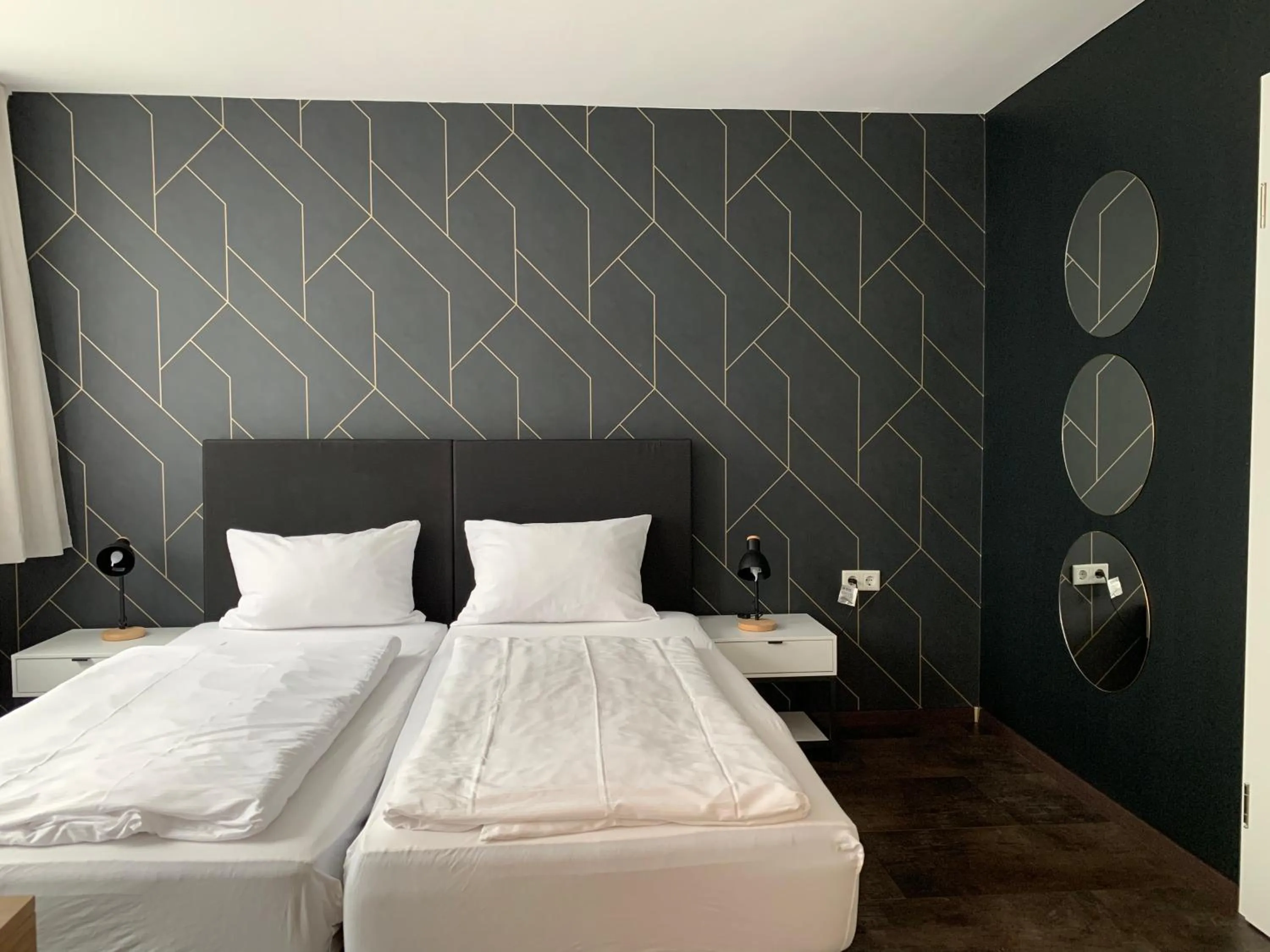MOTELO Bielefeld - Smart HOTEL