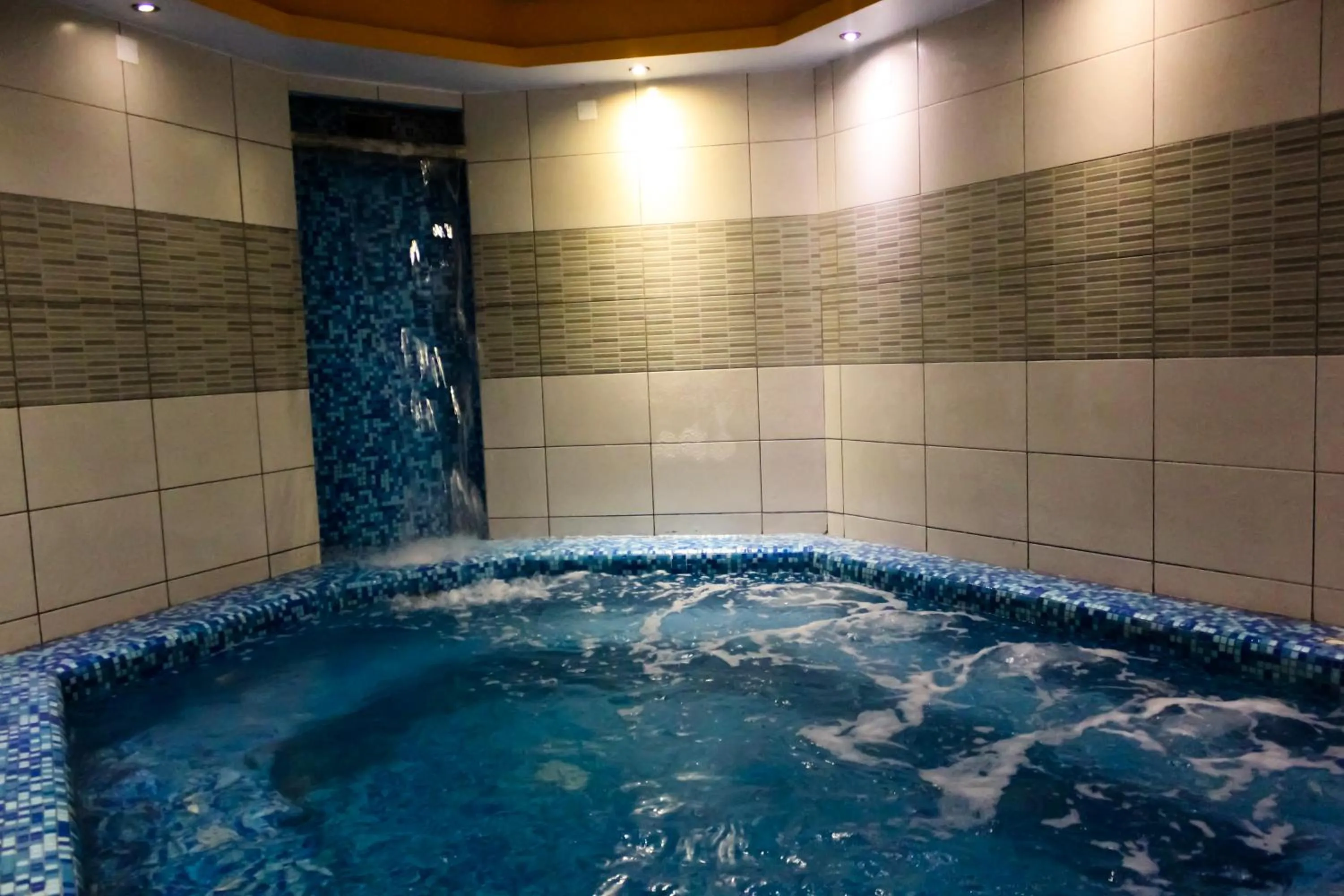 Hot Tub in Days Inn Hotel & Suites Amman