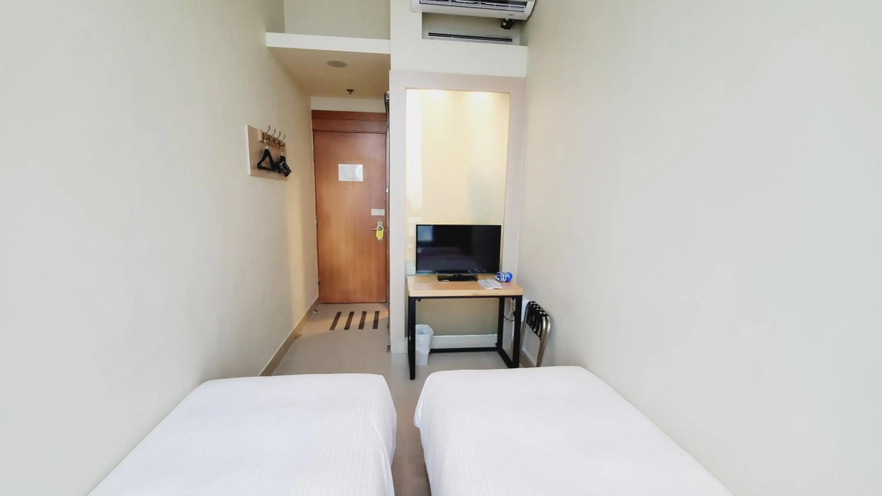 Winland 800 Hotel - Formerly Mexan Harbour Hotel