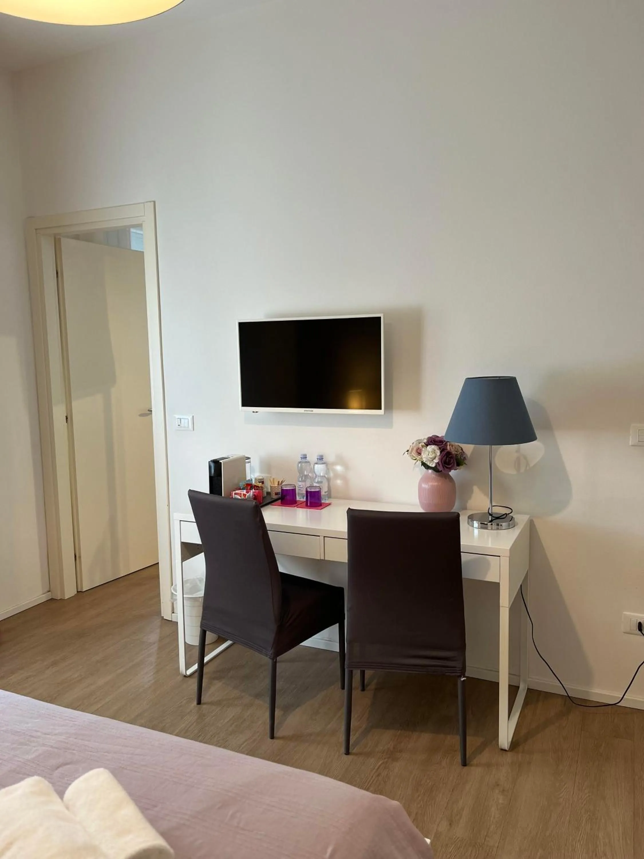 TV and multimedia, Bed in Villa Due Giardini