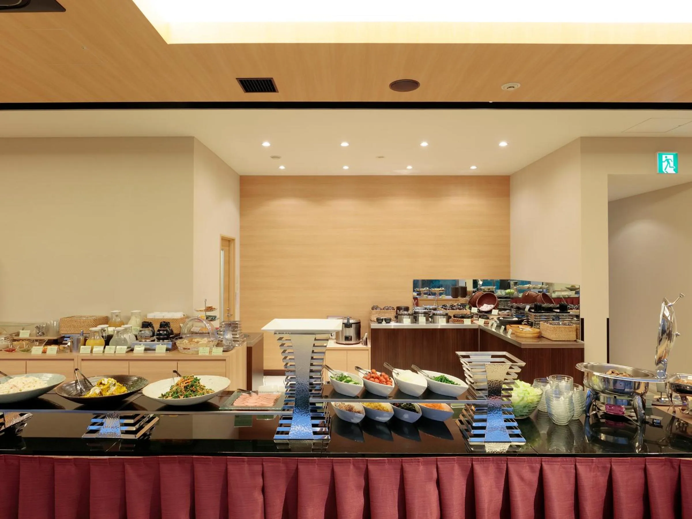 Restaurant/places to eat in Candeo Hotels Ozu Kumamoto Airport