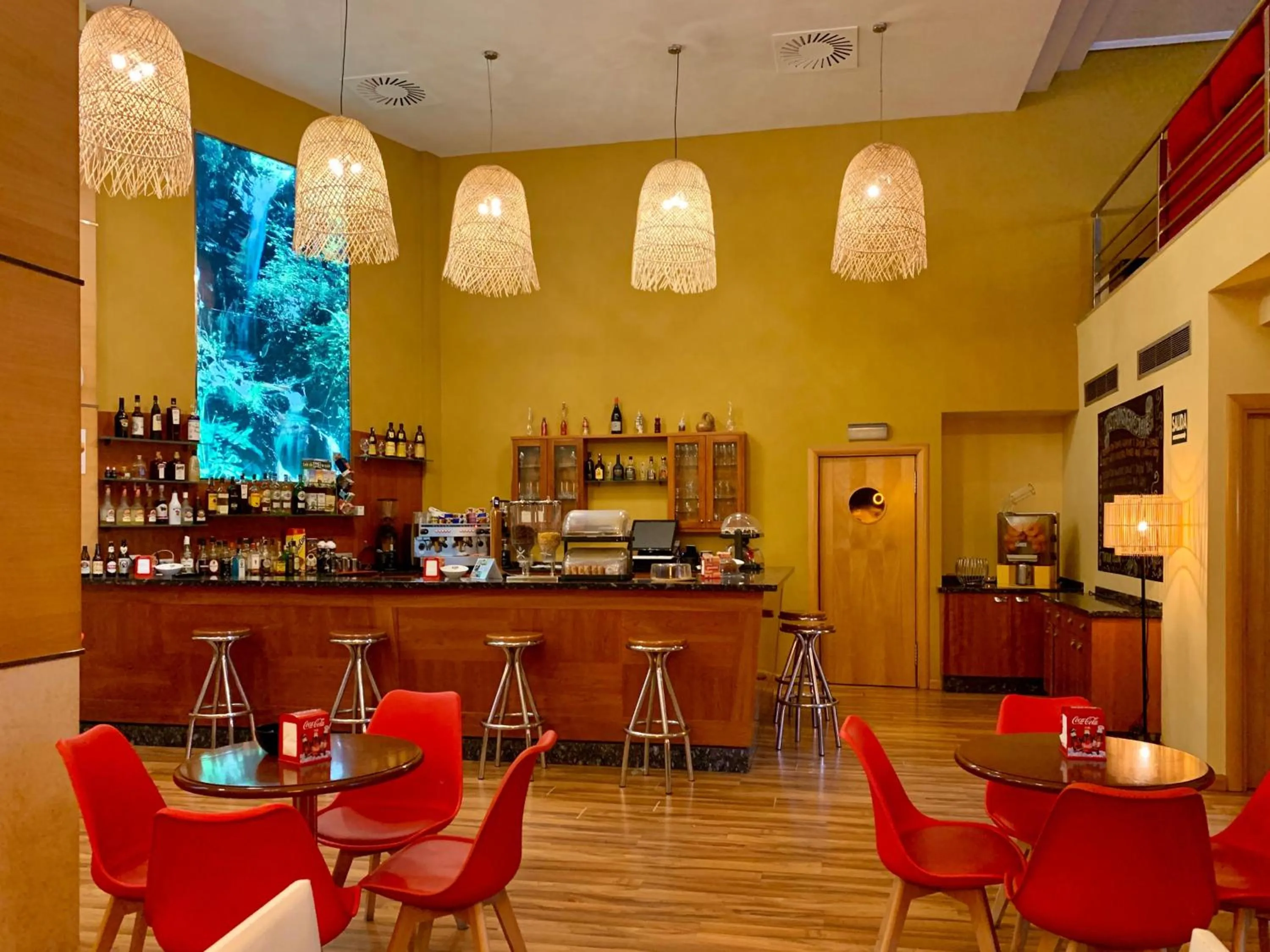 Lounge or bar in Hostal RIO SELMO