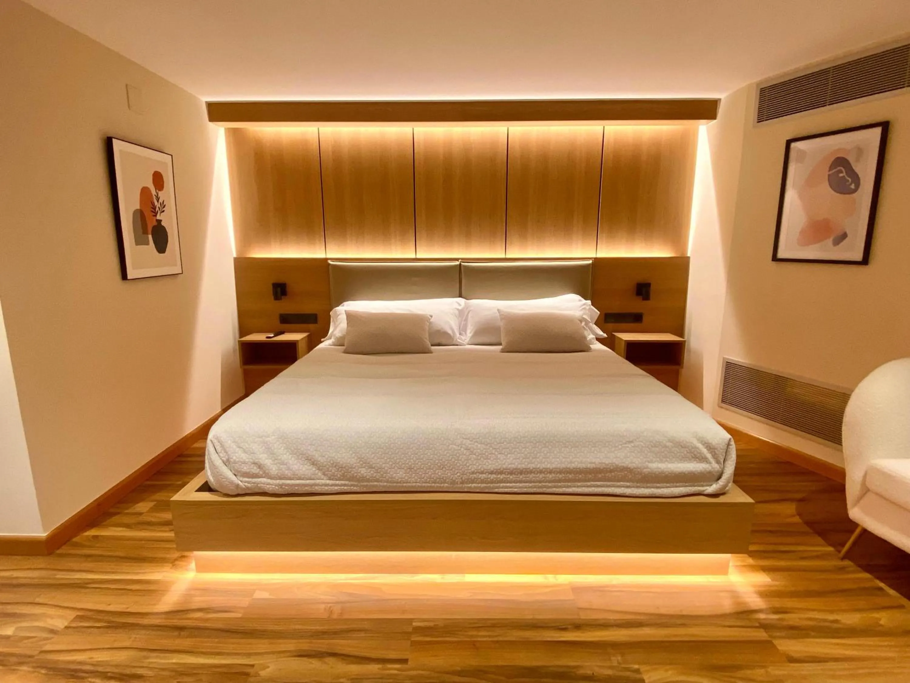 Bed in Hostal RIO SELMO