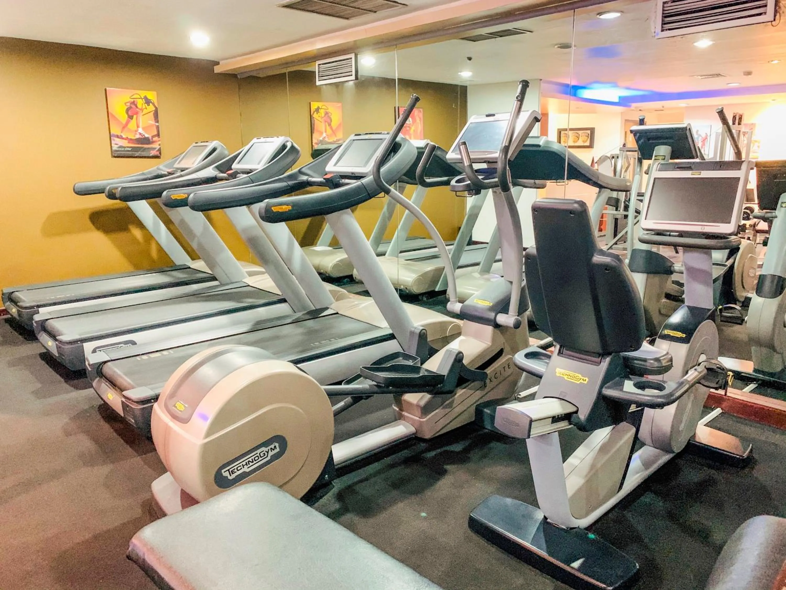 Fitness centre/facilities in Sari Pacific Jakarta, Autograph Collection