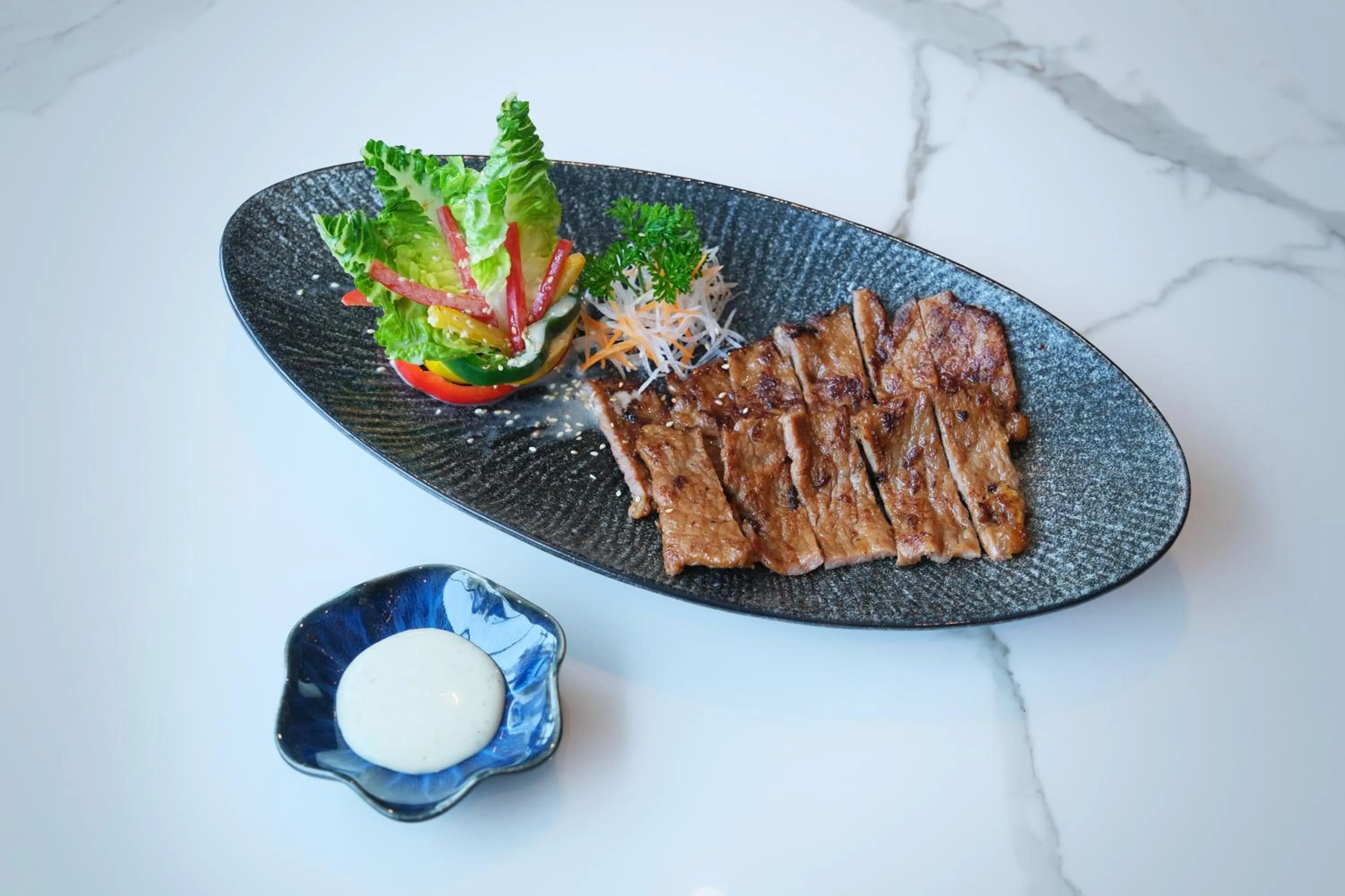 Restaurant/places to eat in Sari Pacific Jakarta, Autograph Collection