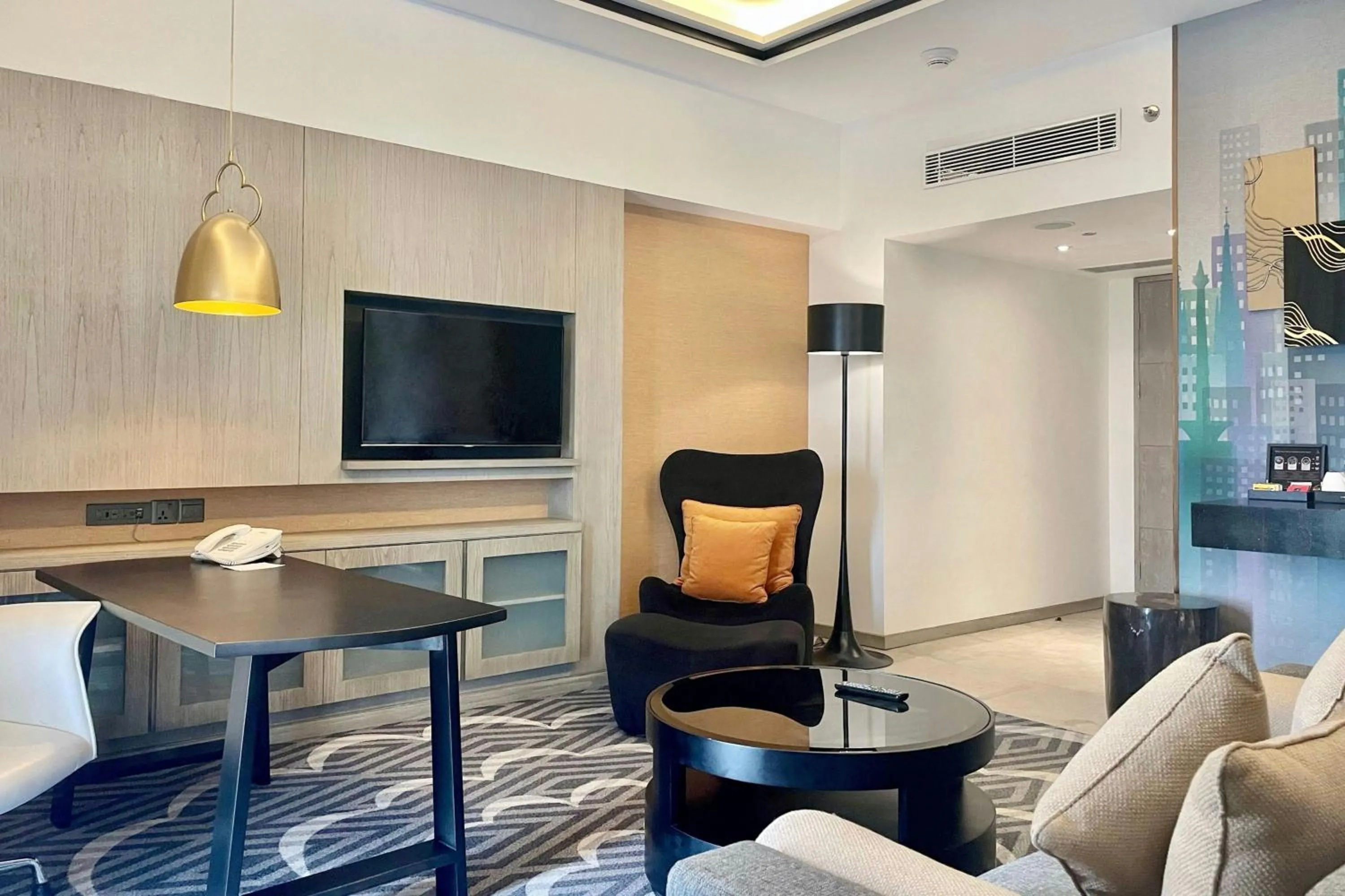 Photo of the whole room in Sari Pacific Jakarta, Autograph Collection