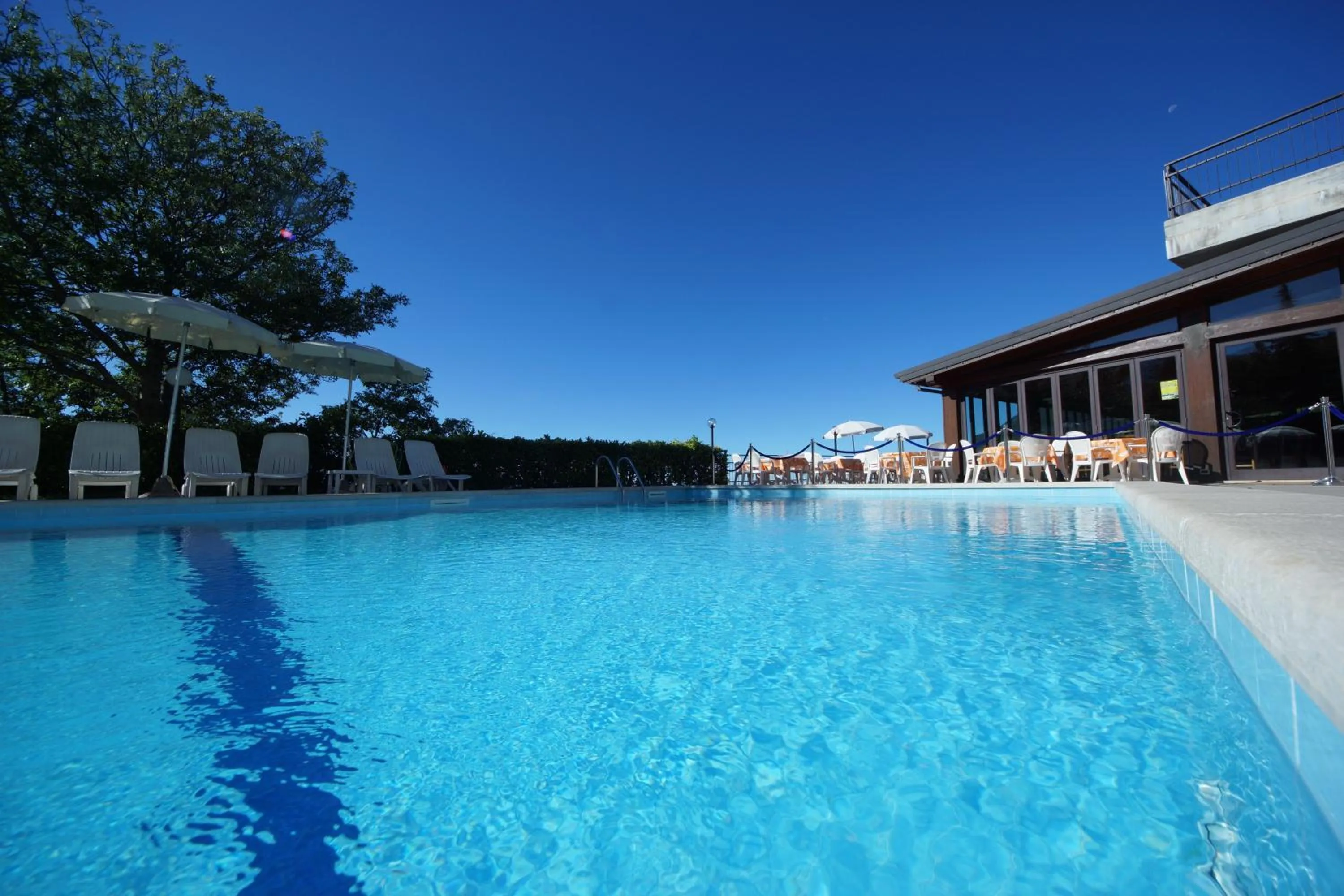 Swimming pool in Hotel Residence La Rotonda