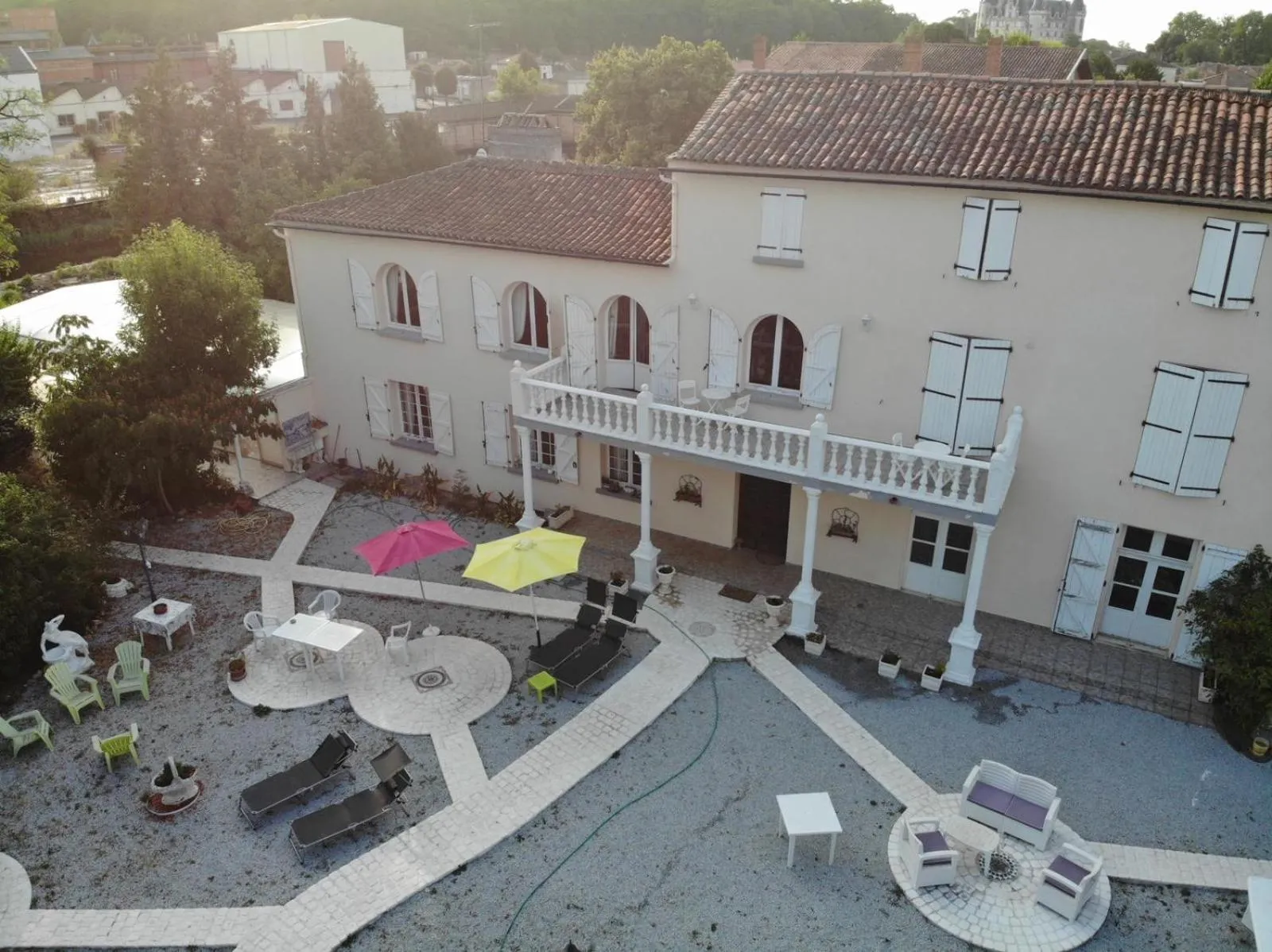 Le Clos des Cèdres b&b