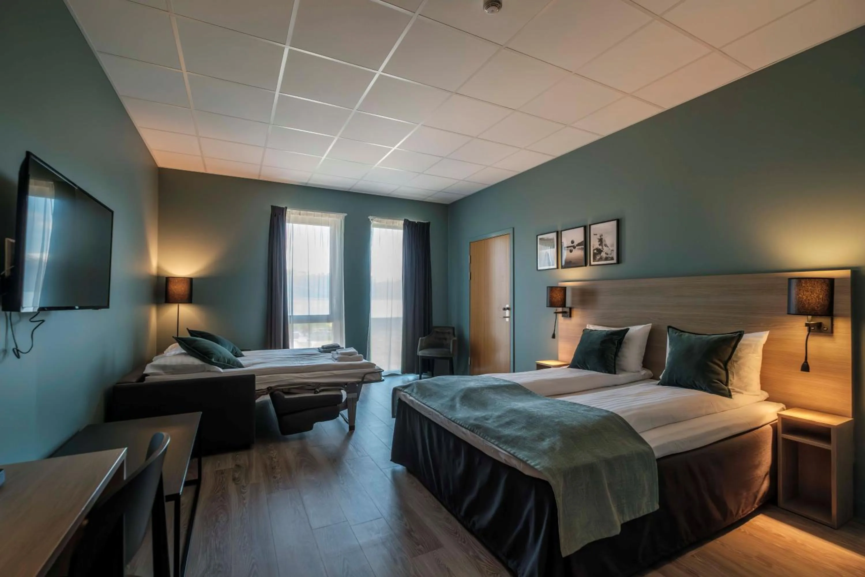 Photo of the whole room, Bed in Hardangerfjord Hotel