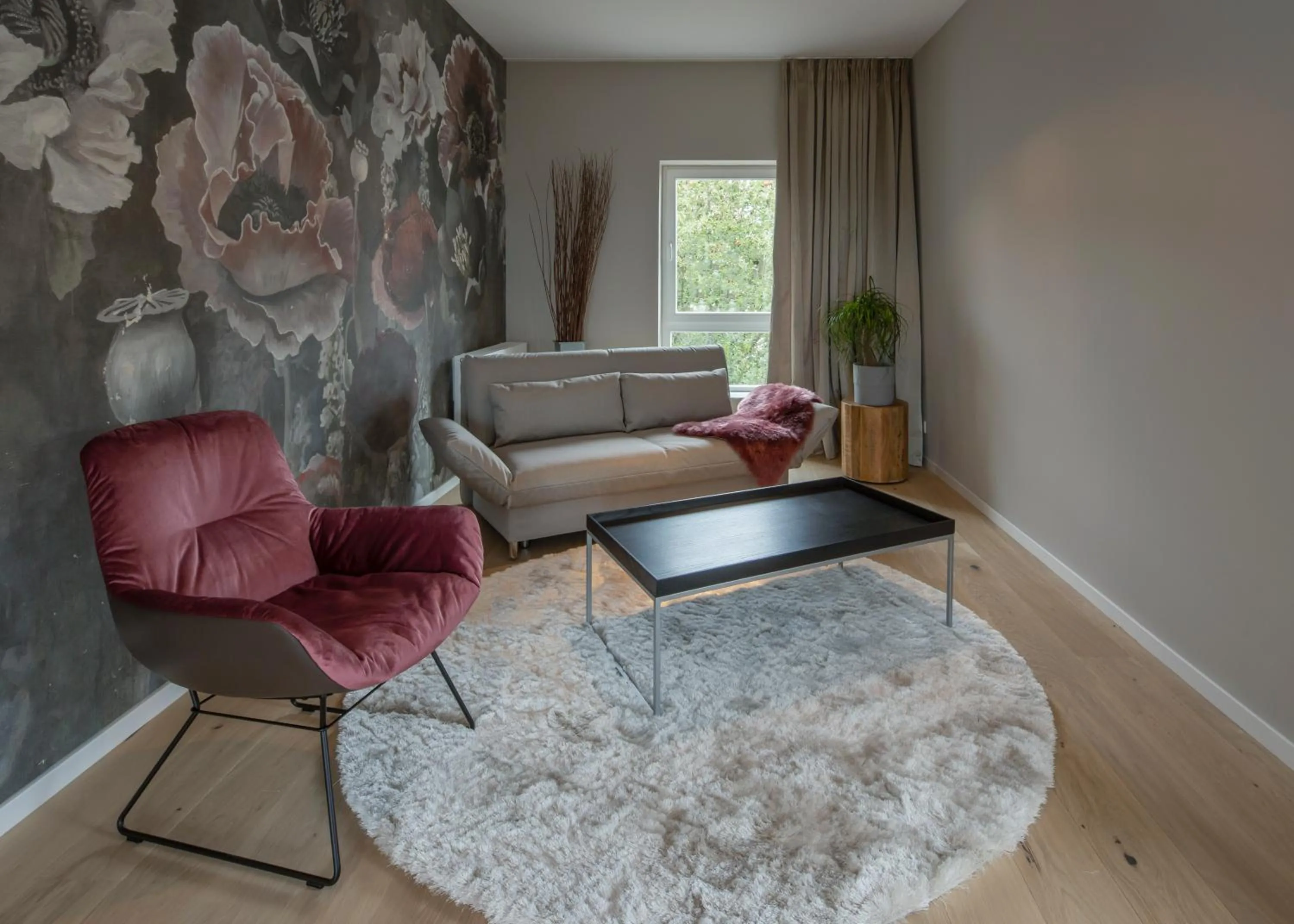 Seating area in Hofgut Wißberg - Das Weinberghotel