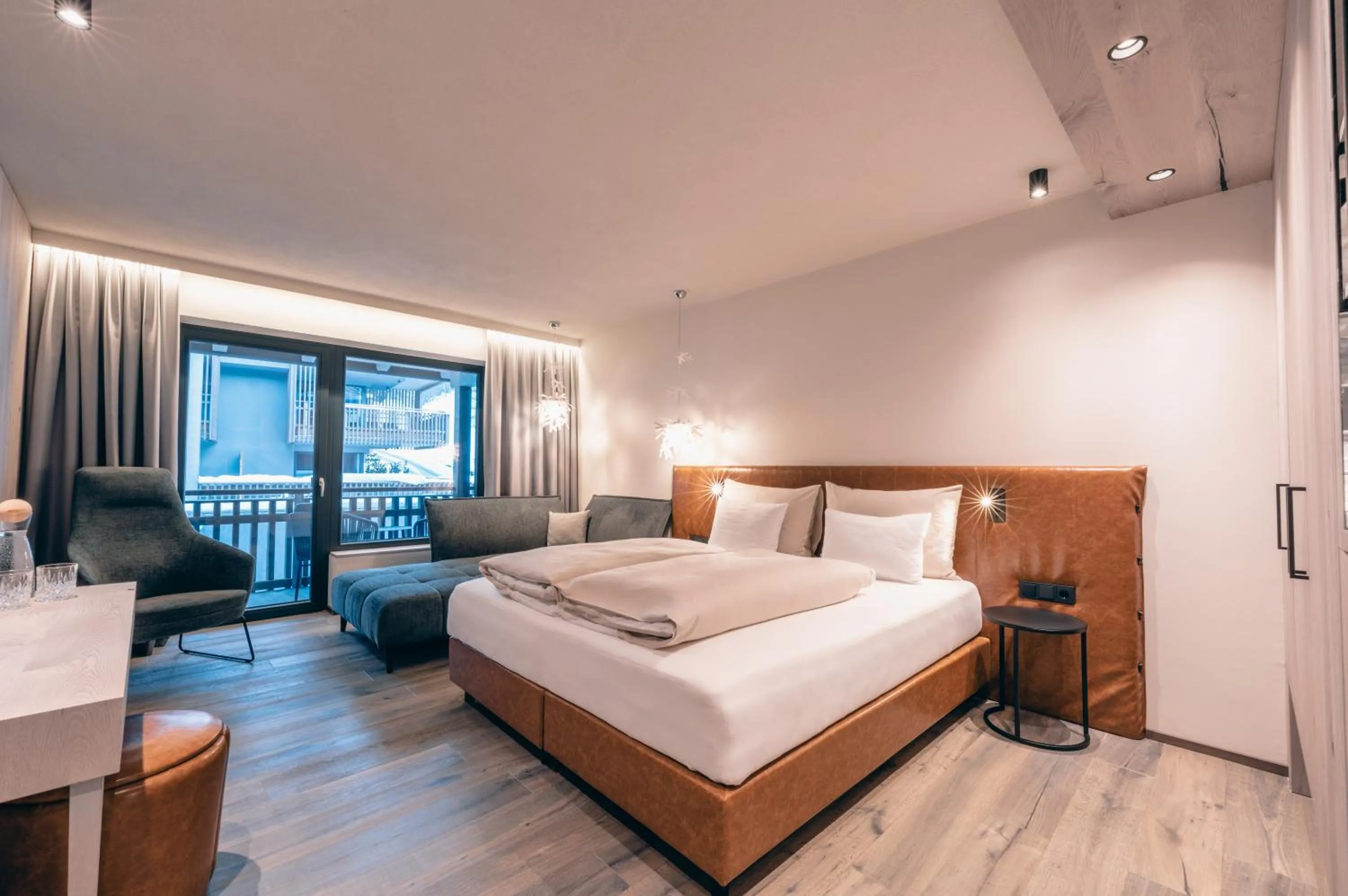 Bedroom, Bed in ZillergrundRock Luxury Mountain Resort