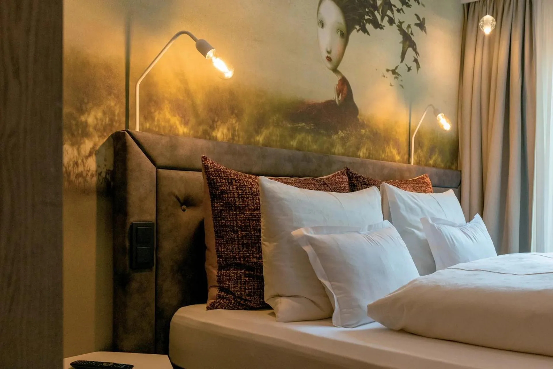 Bed in ZillergrundRock Luxury Mountain Resort