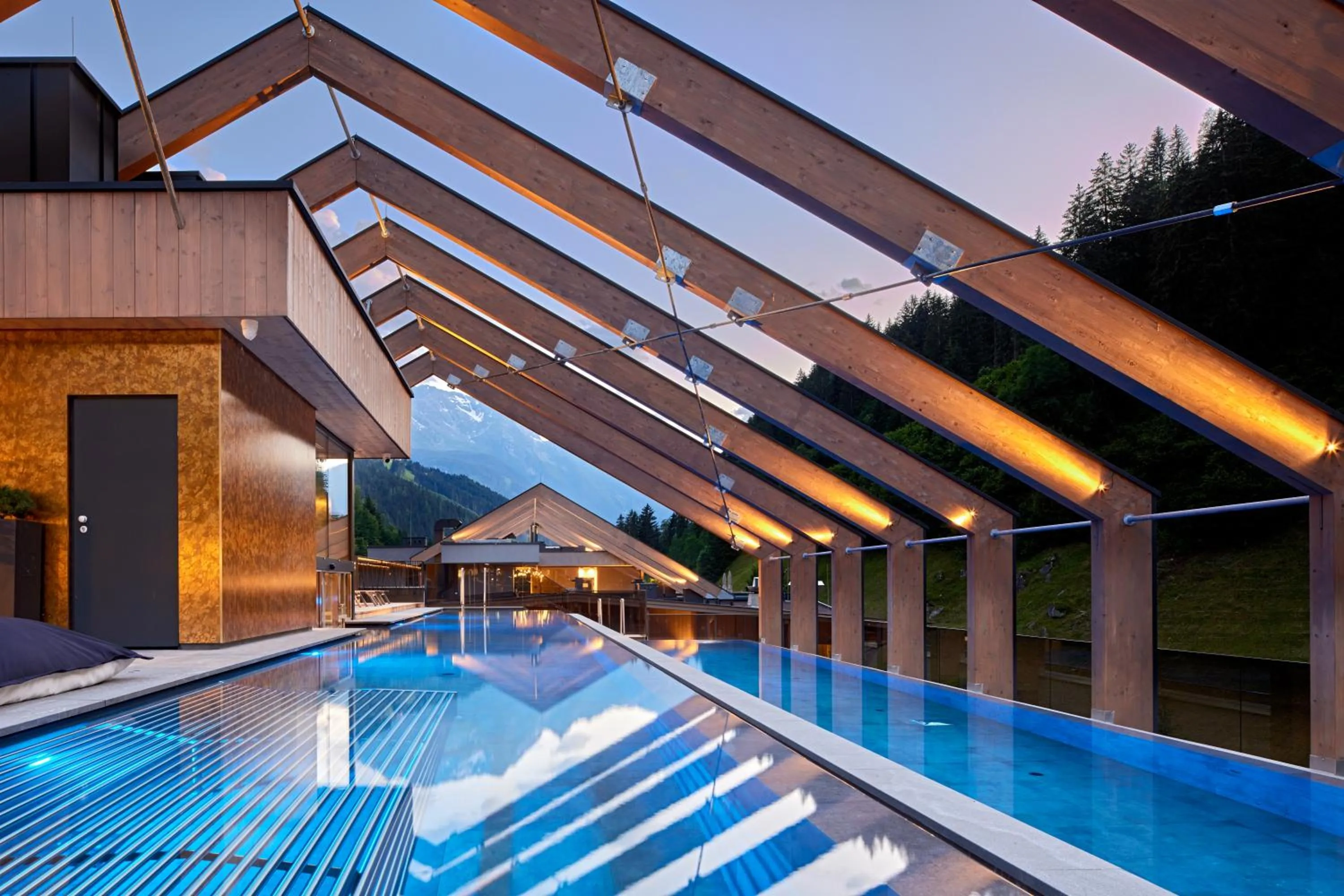 Swimming pool in ZillergrundRock Luxury Mountain Resort