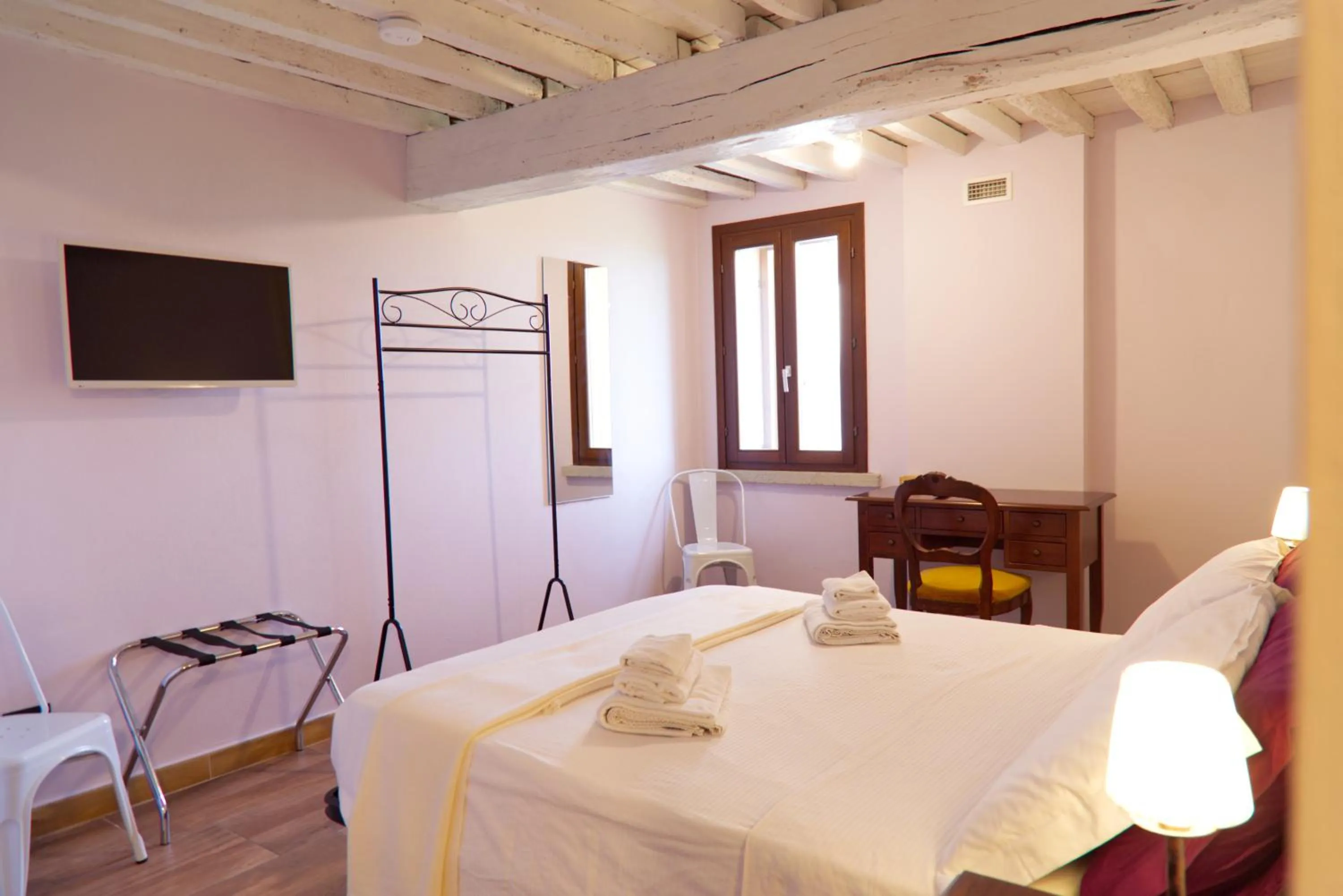 Bed in Antico Casale Caroli