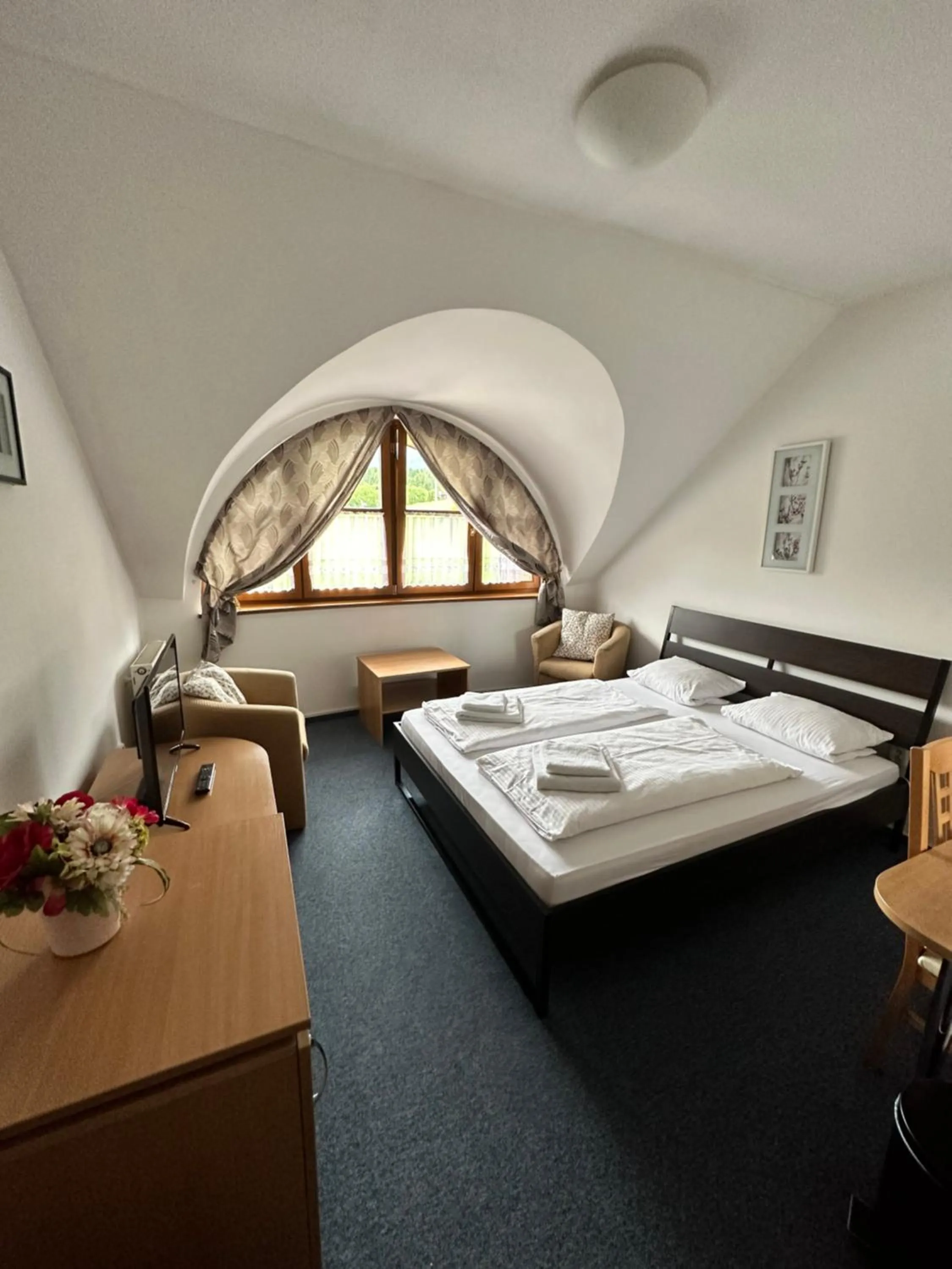 Bed in Garni Hotel Gavurky