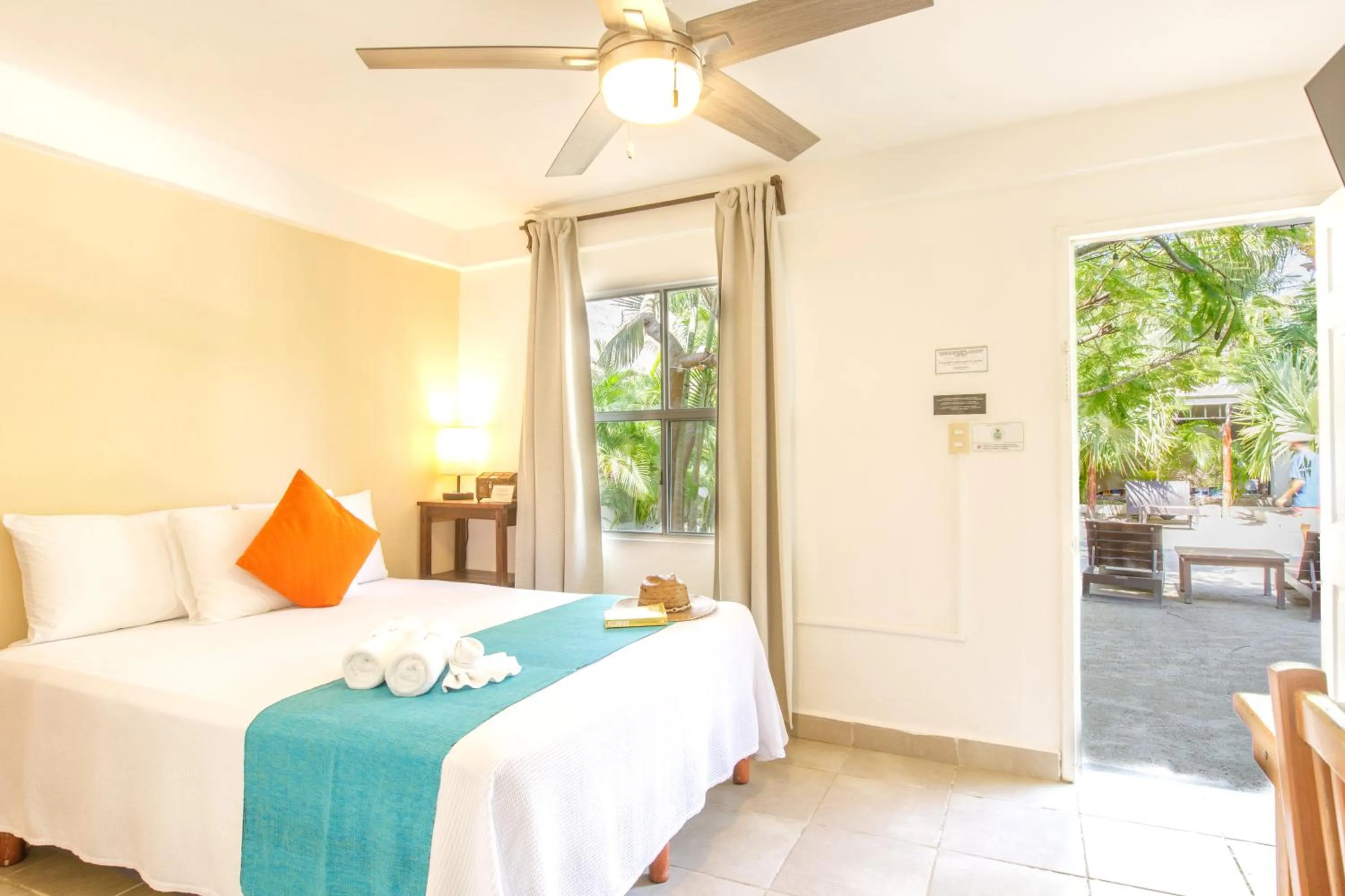 Bed in La Diosa Kali Beach Front Hotel