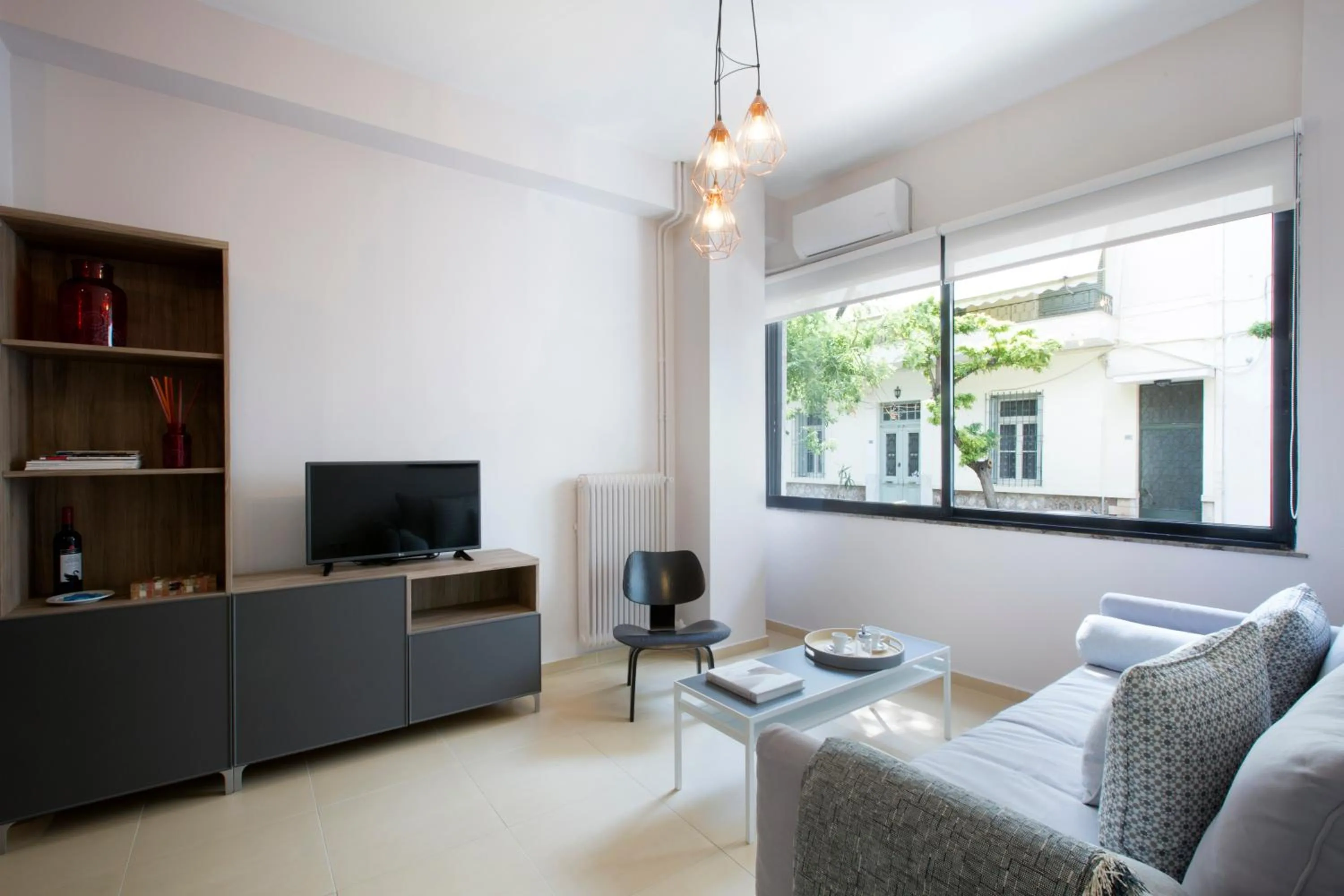 Under the shade of Acropolis by YHA