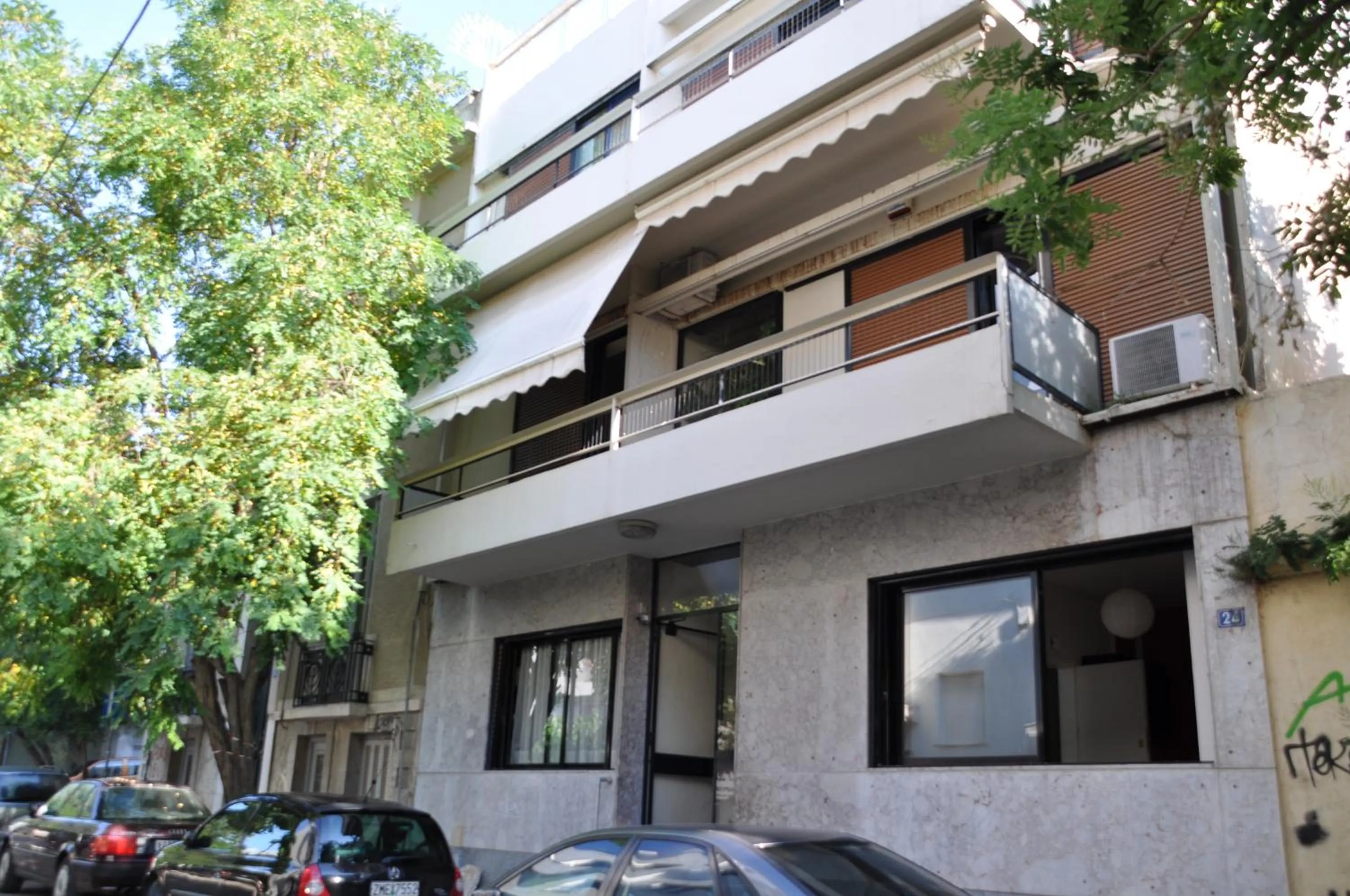 Property building in Under the shade of Acropolis by YHA