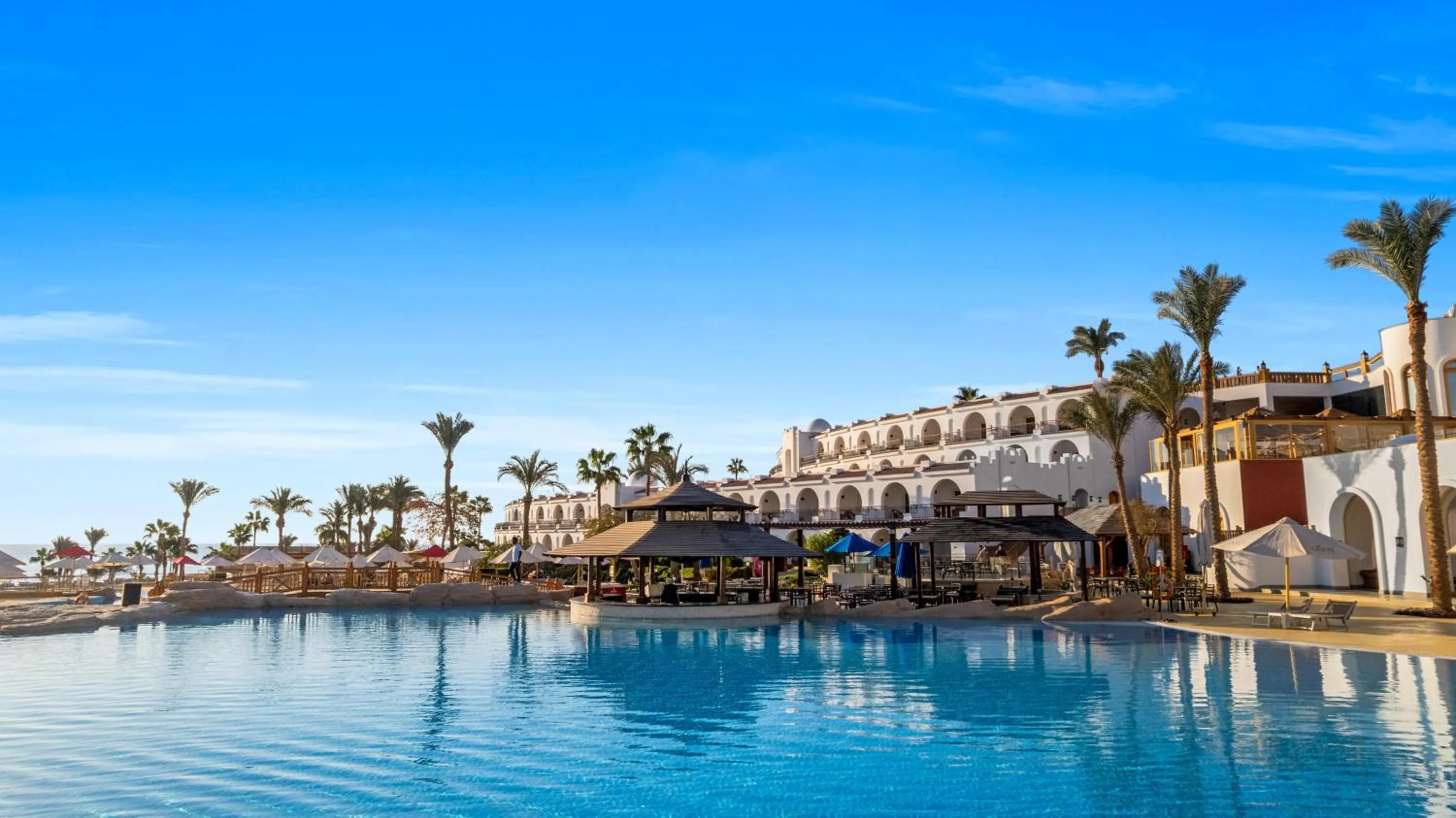 Swimming pool in Savoy Sharm El Sheikh