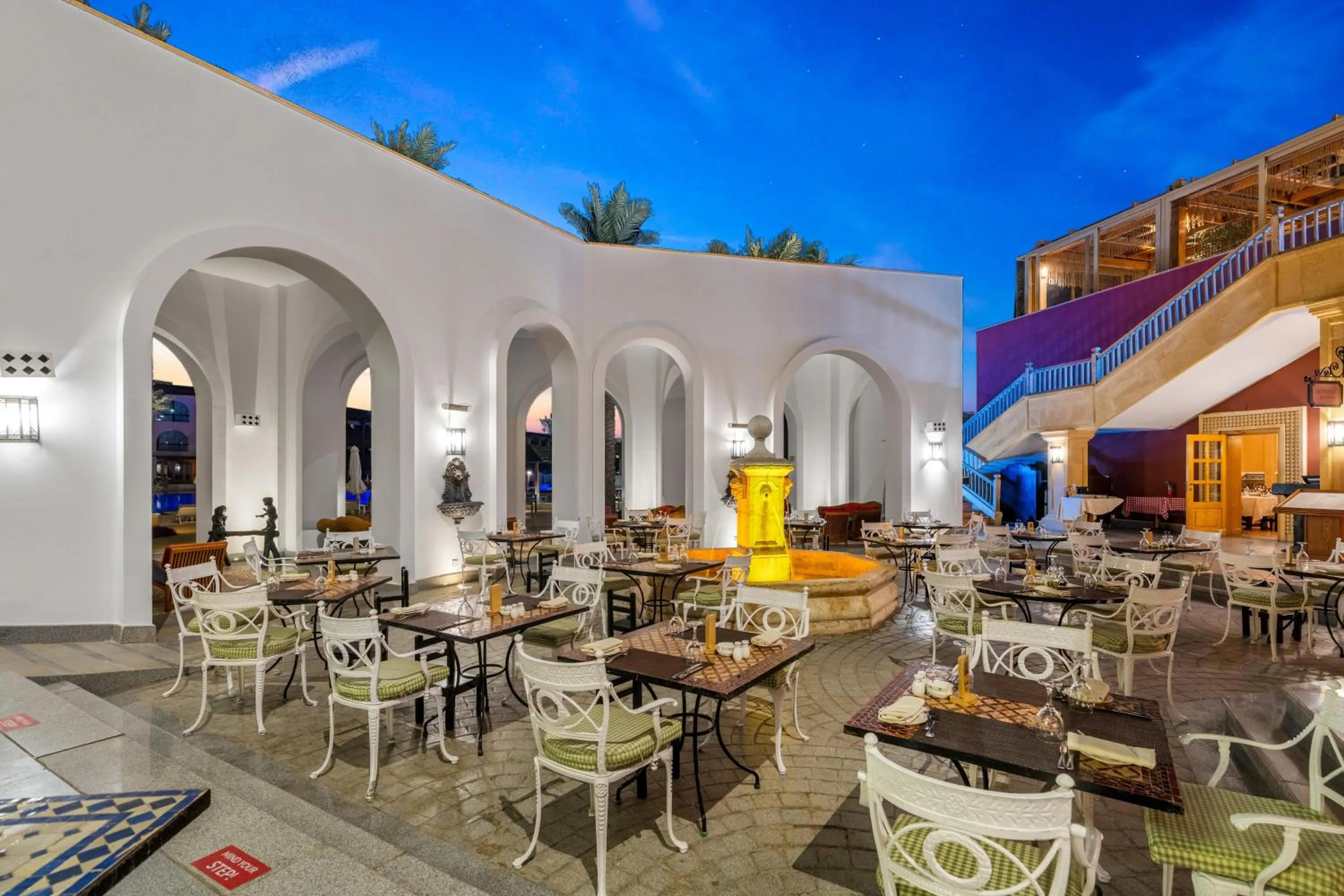 Restaurant/places to eat in Savoy Sharm El Sheikh