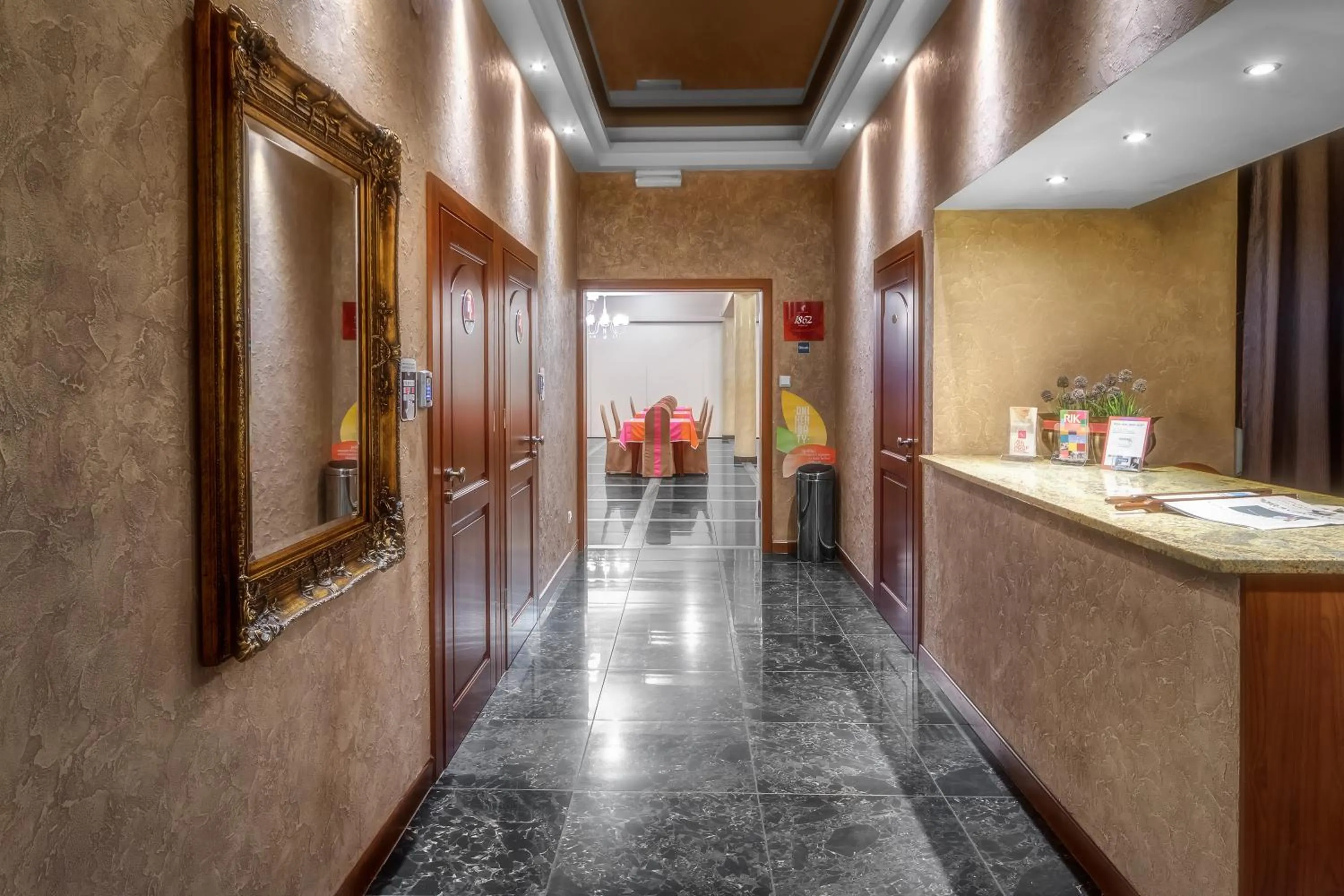 Lobby or reception, Lobby/Reception in Leśny Dwór