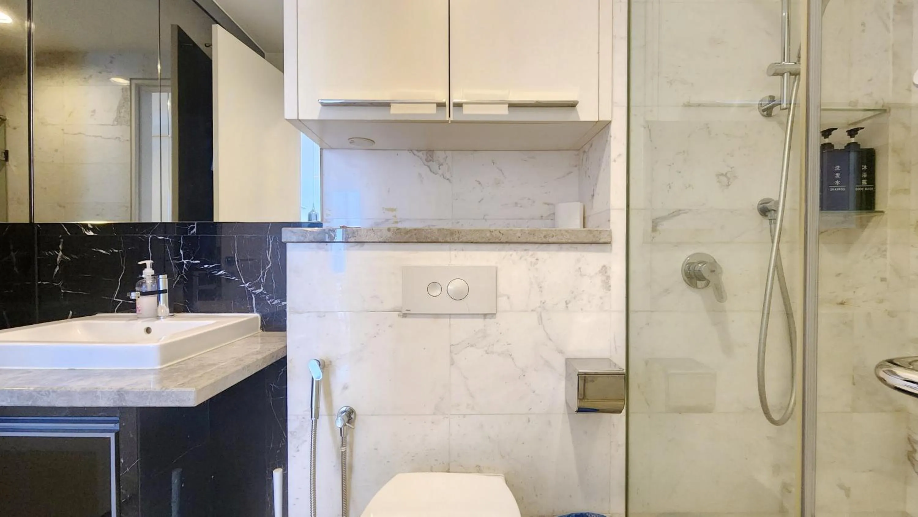 Shower in KL Platinum KLCC By Hive KL