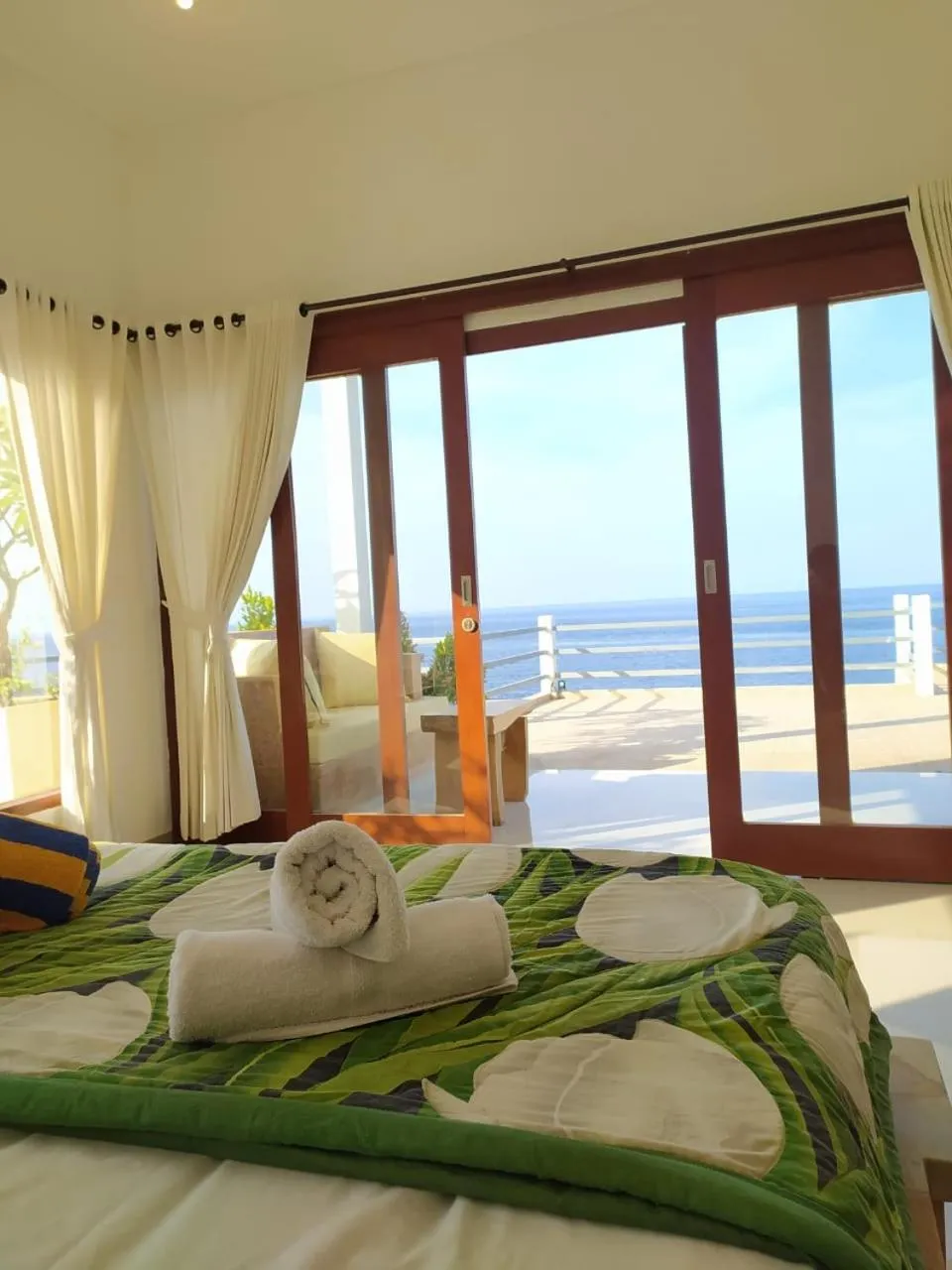 Property building, Bed in Ocean Resort Amed