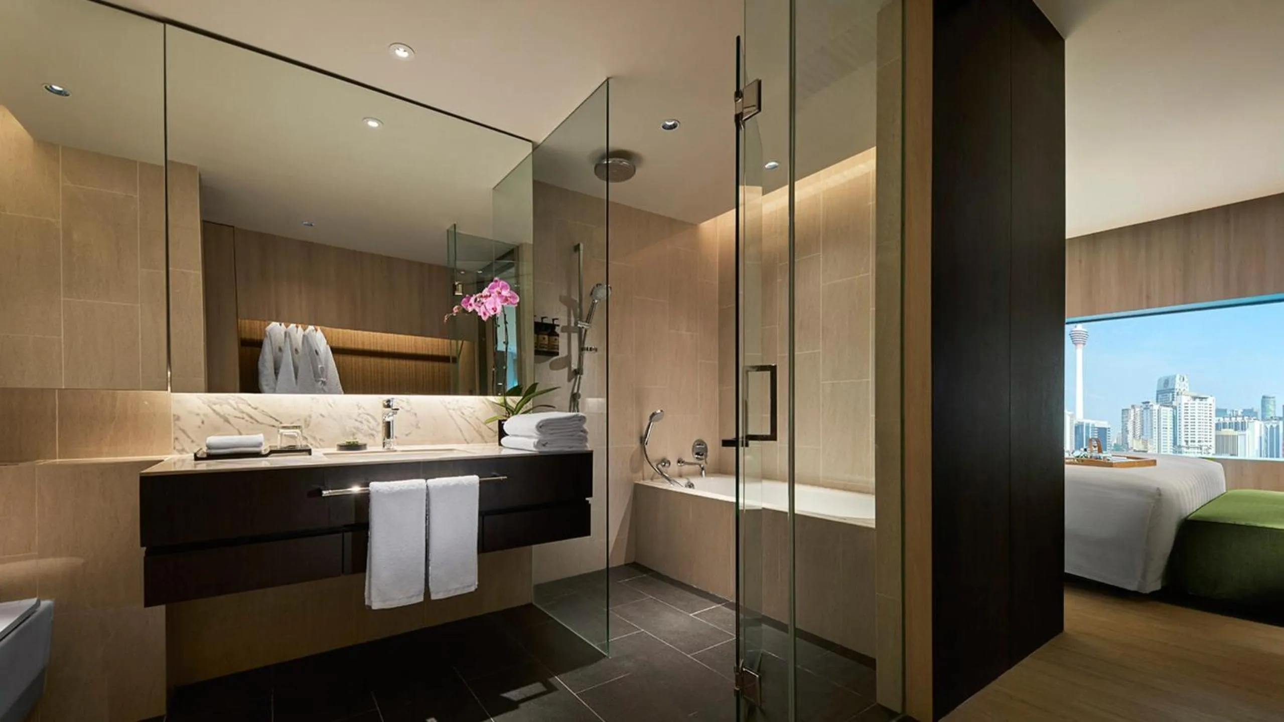 Bathroom, Bed in PARKROYAL COLLECTION Kuala Lumpur